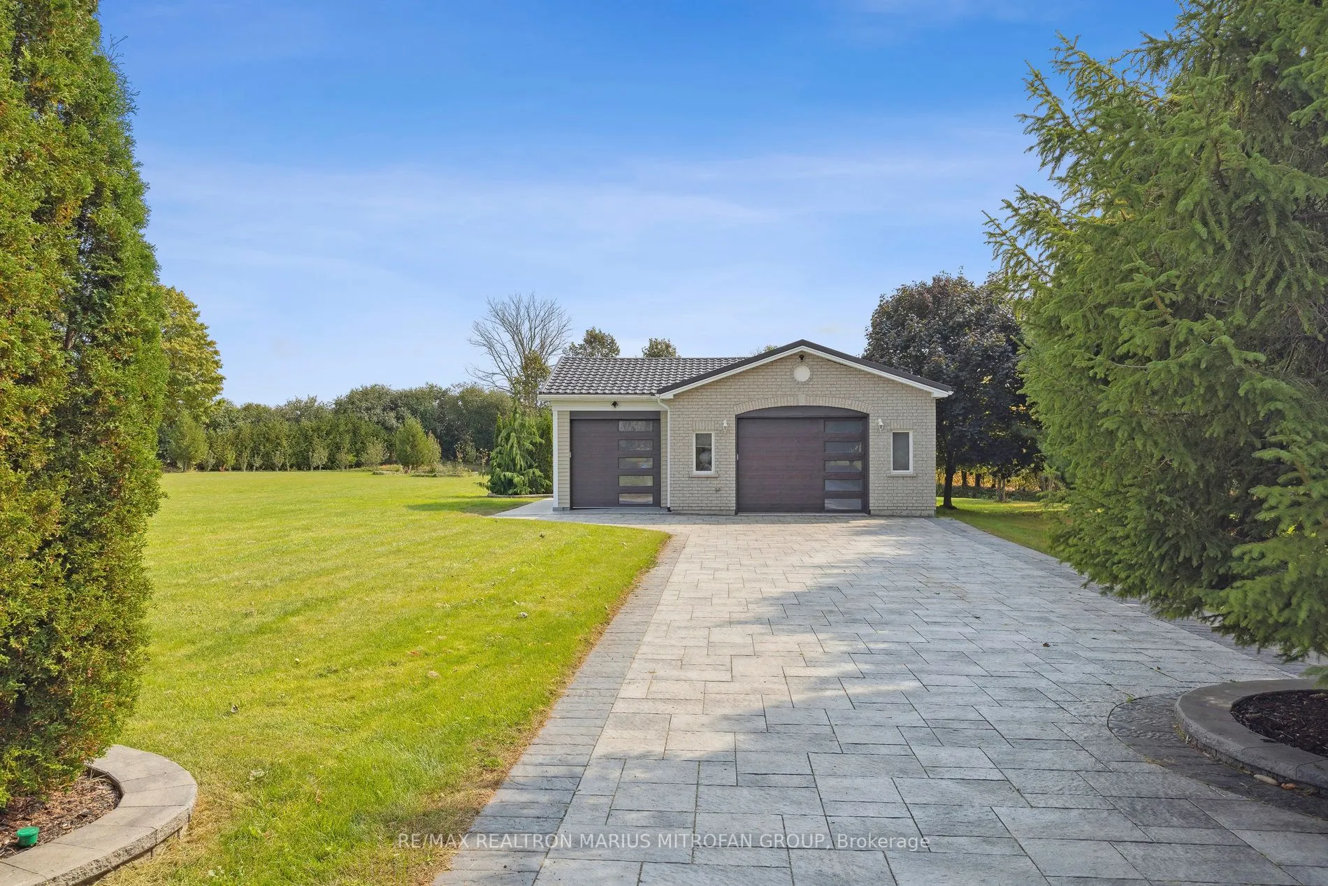 23 Steepleview Court