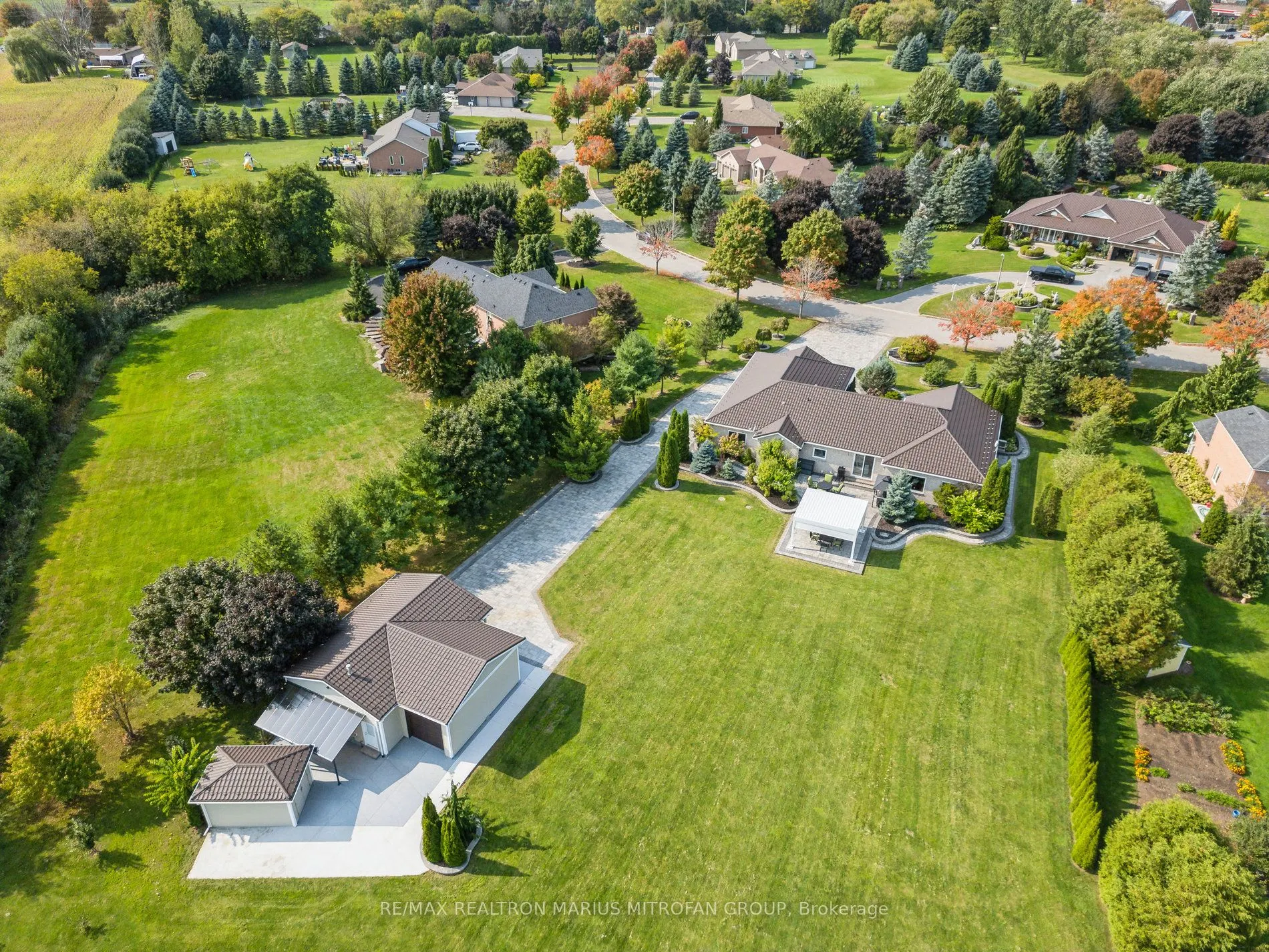 23 Steepleview Court