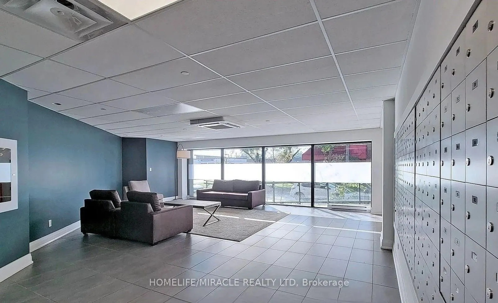 1 Falaise Road, #417