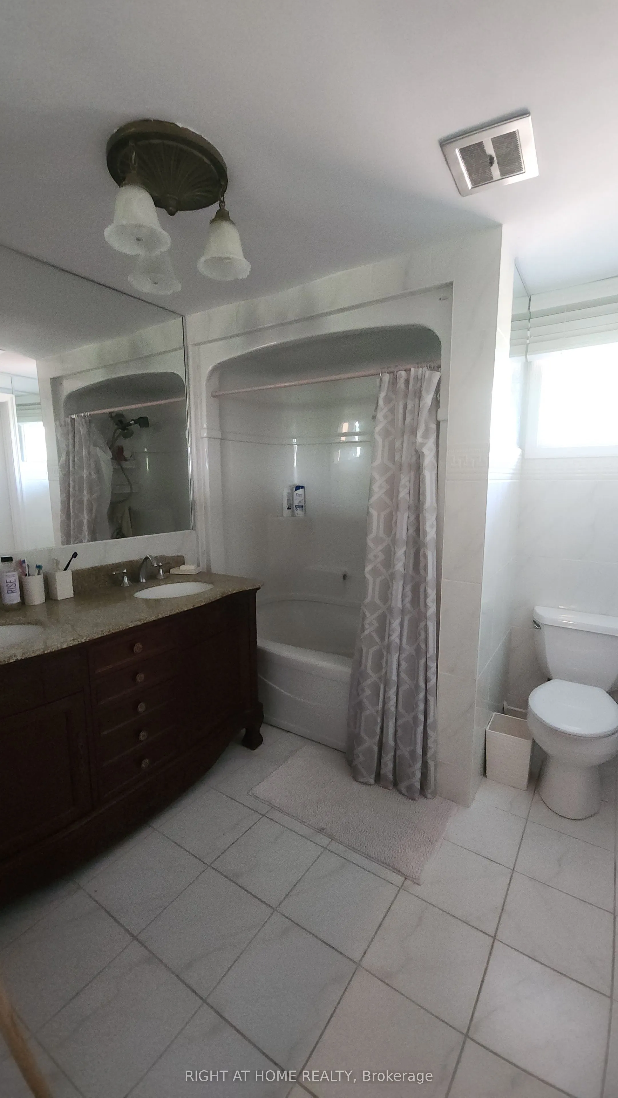 2853 Bellwood Drive