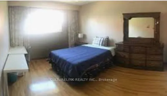 327 Huntsmill Boulevard, #Main Floor