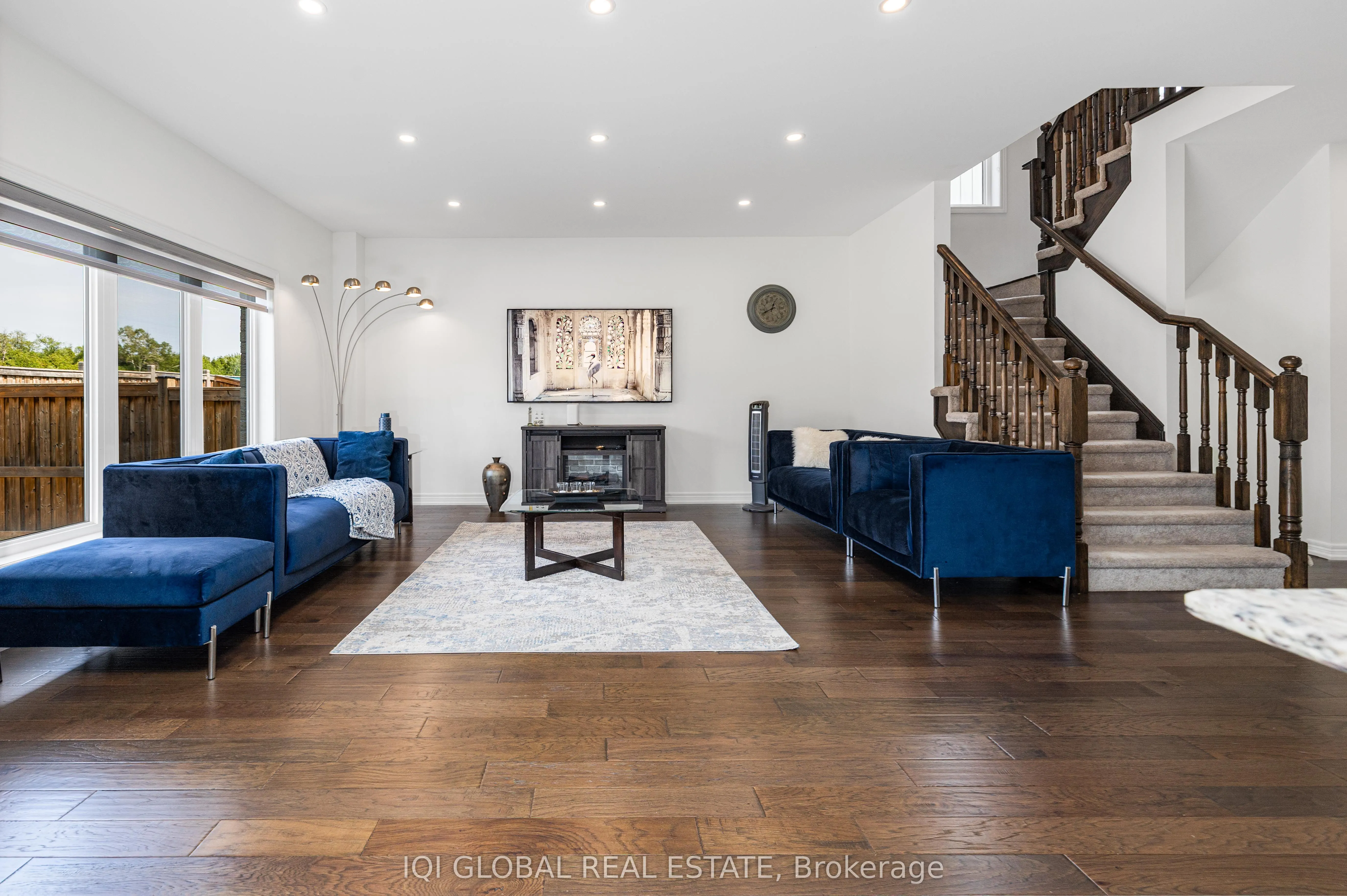 191 Bruce Cameron Drive