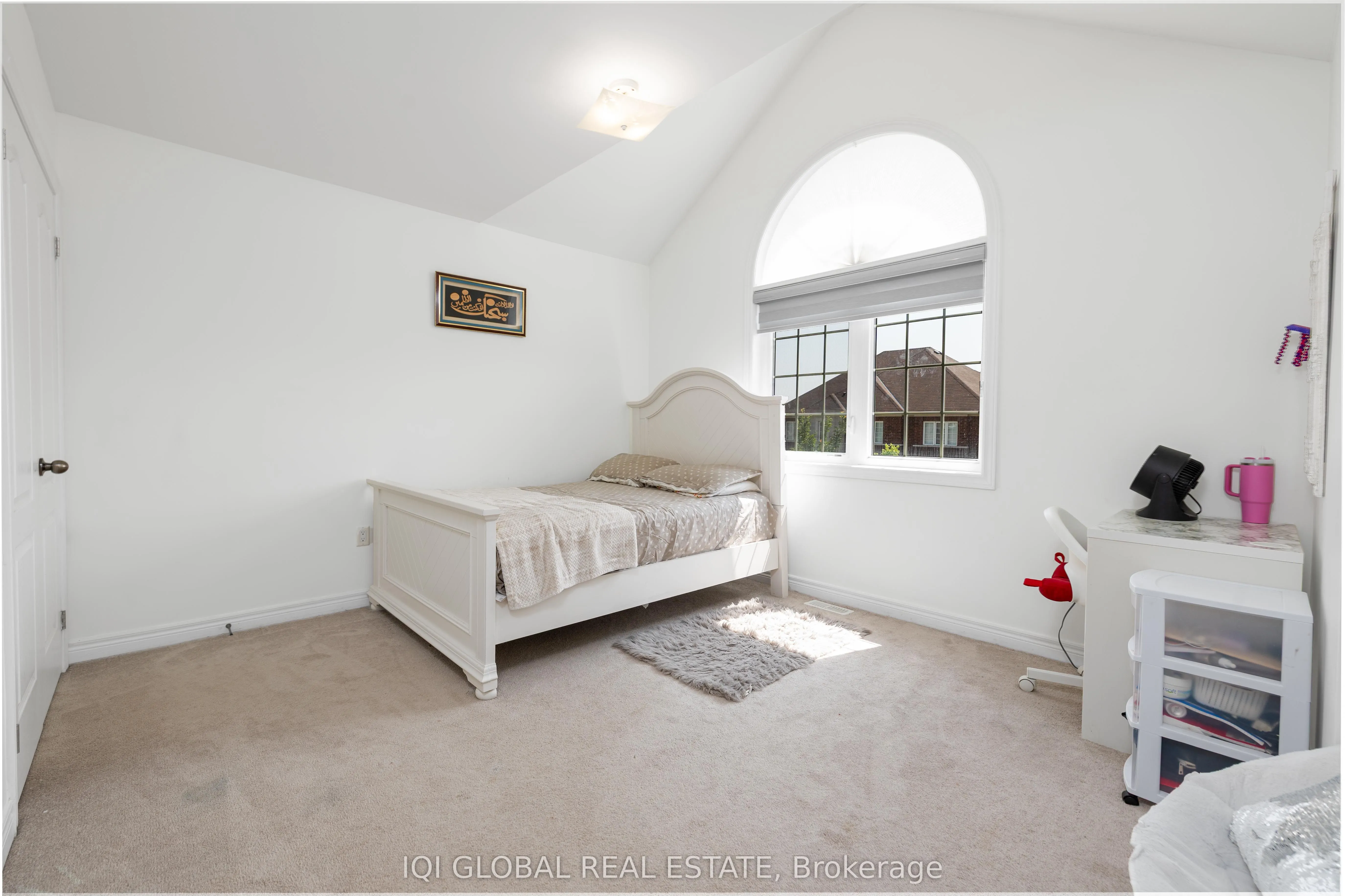 191 Bruce Cameron Drive