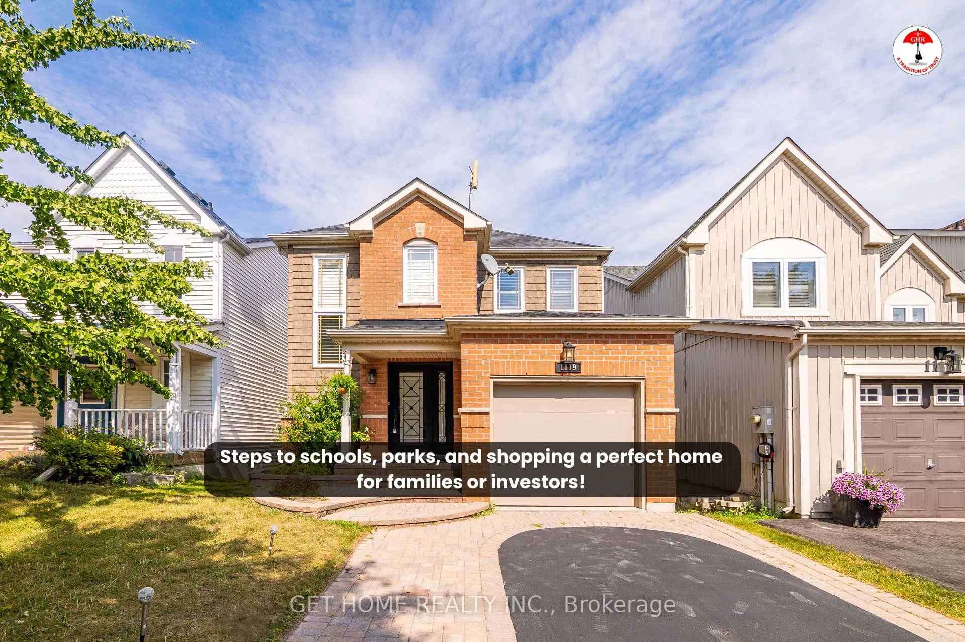1119 Ashgrove Crescent