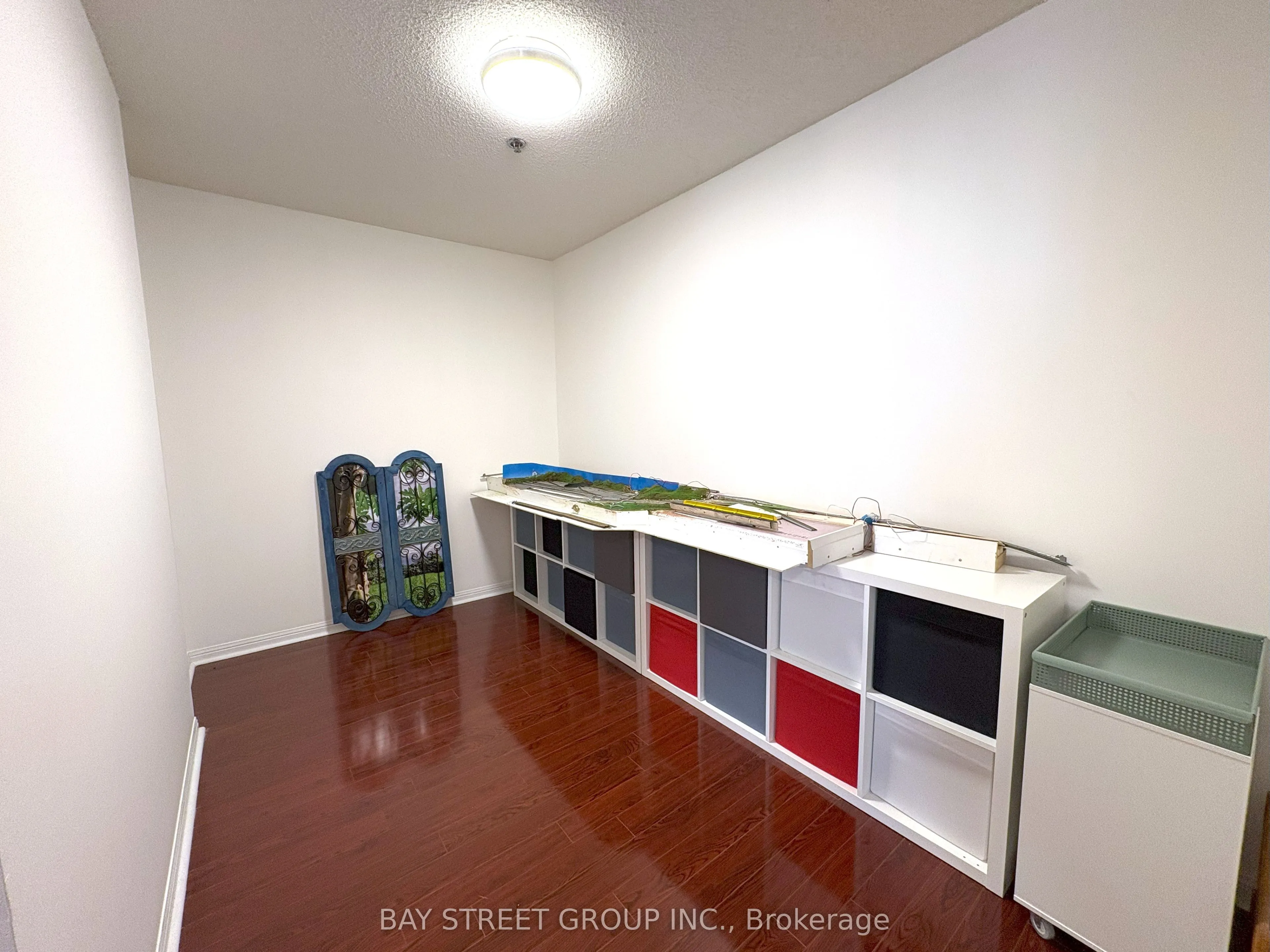 5235 Finch Avenue, #226