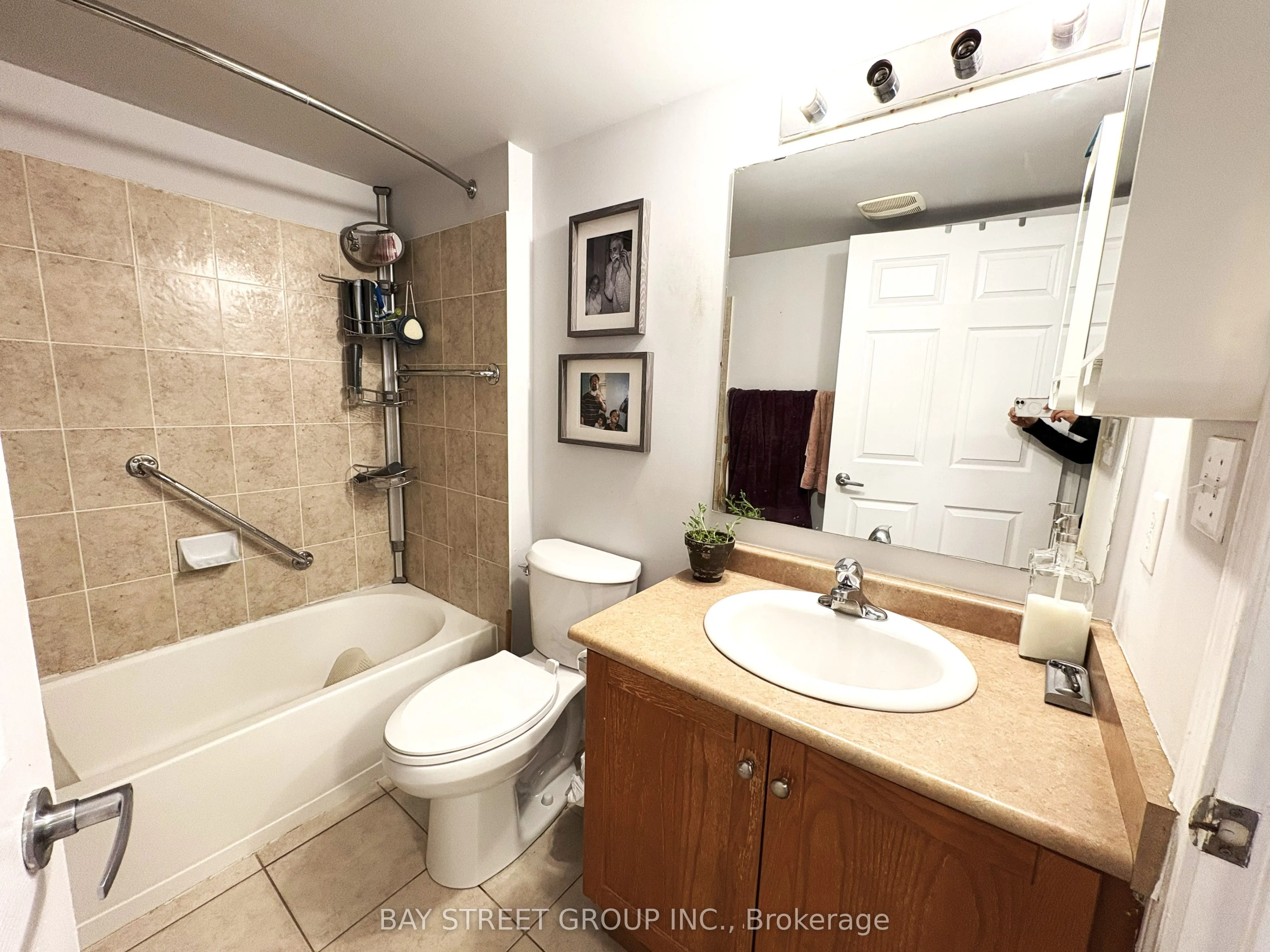 5235 Finch Avenue, #226