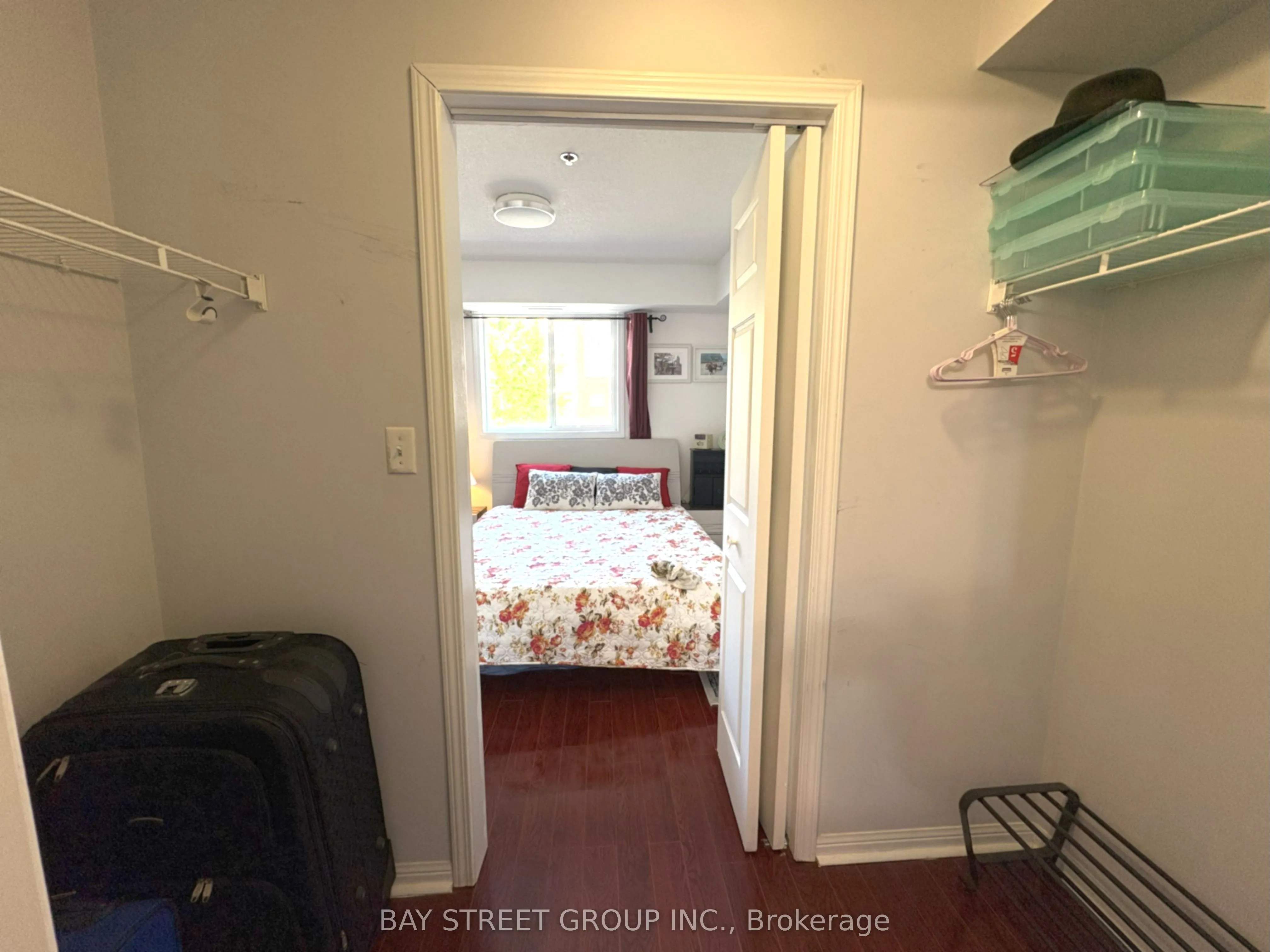 5235 Finch Avenue, #226
