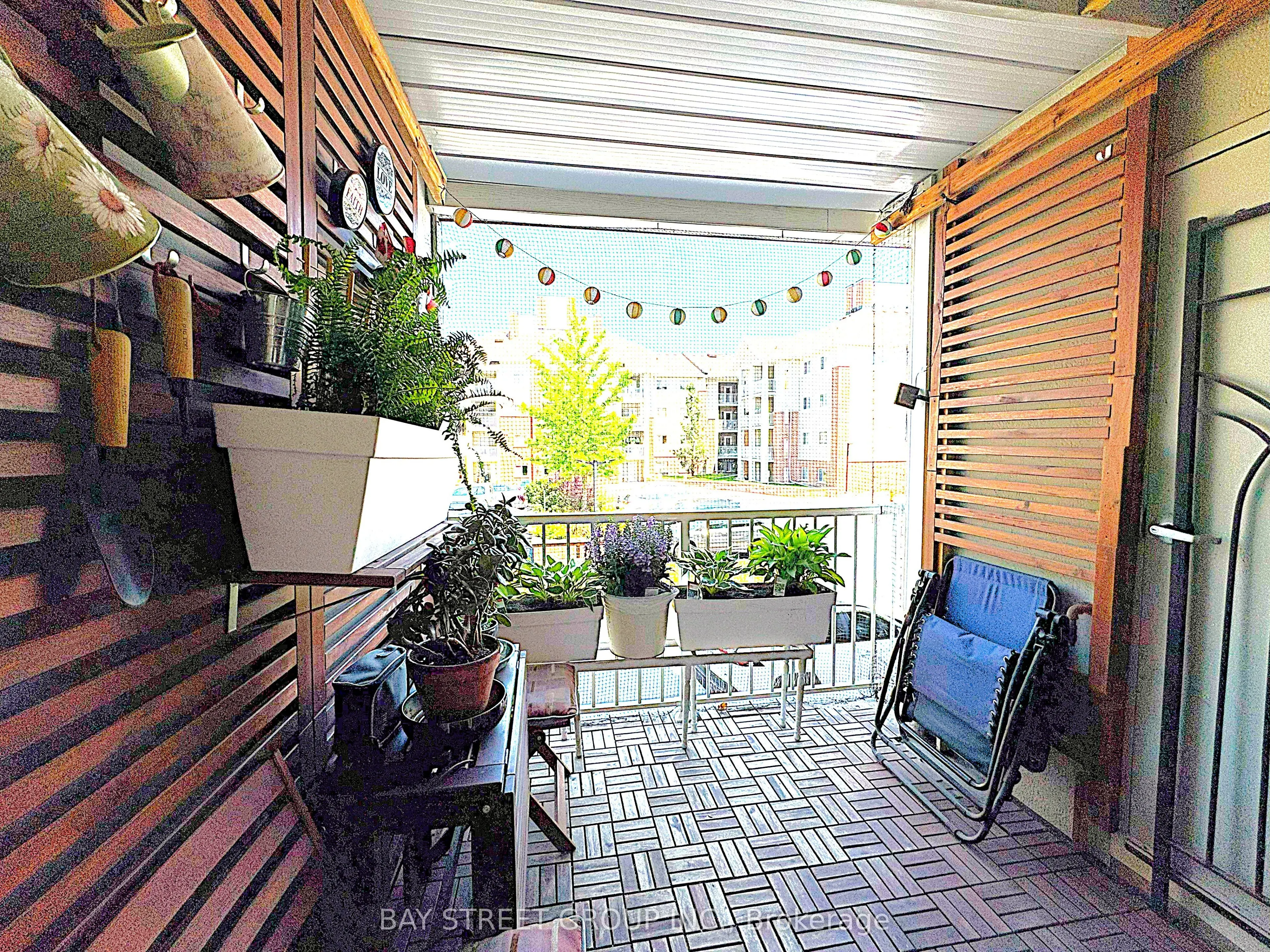5235 Finch Avenue, #226