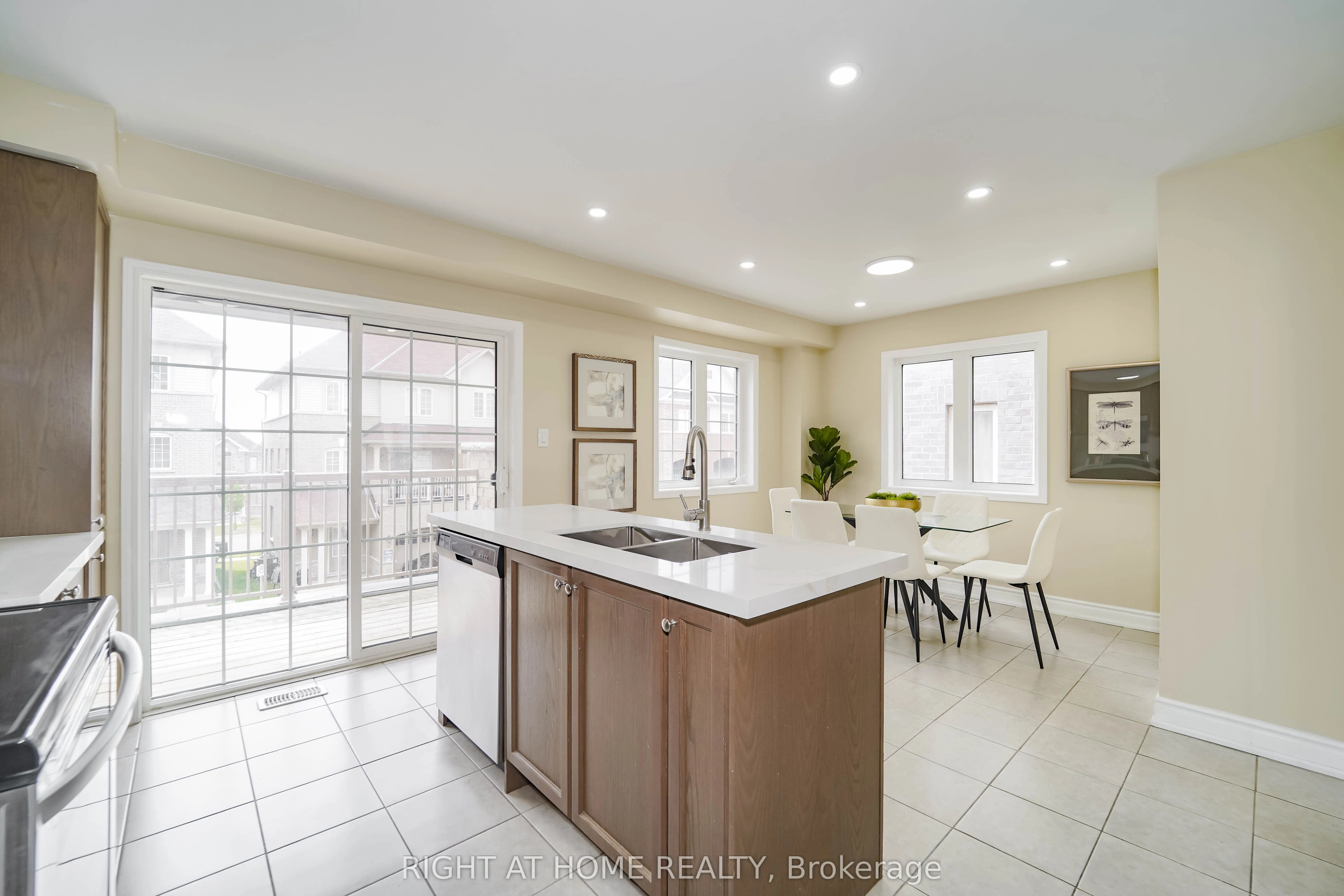 97 Ainley Road