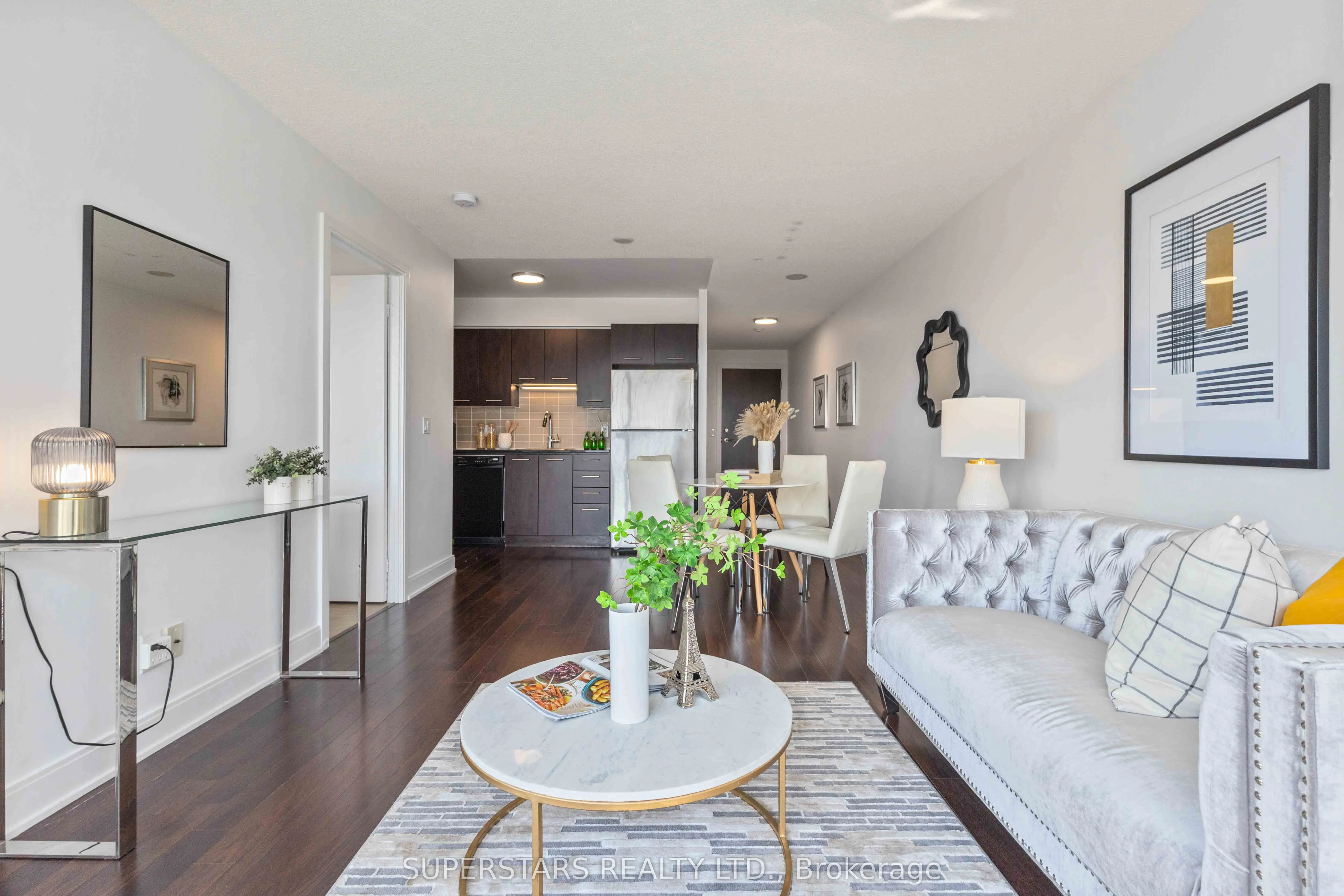 135 Village Green Square, #2726