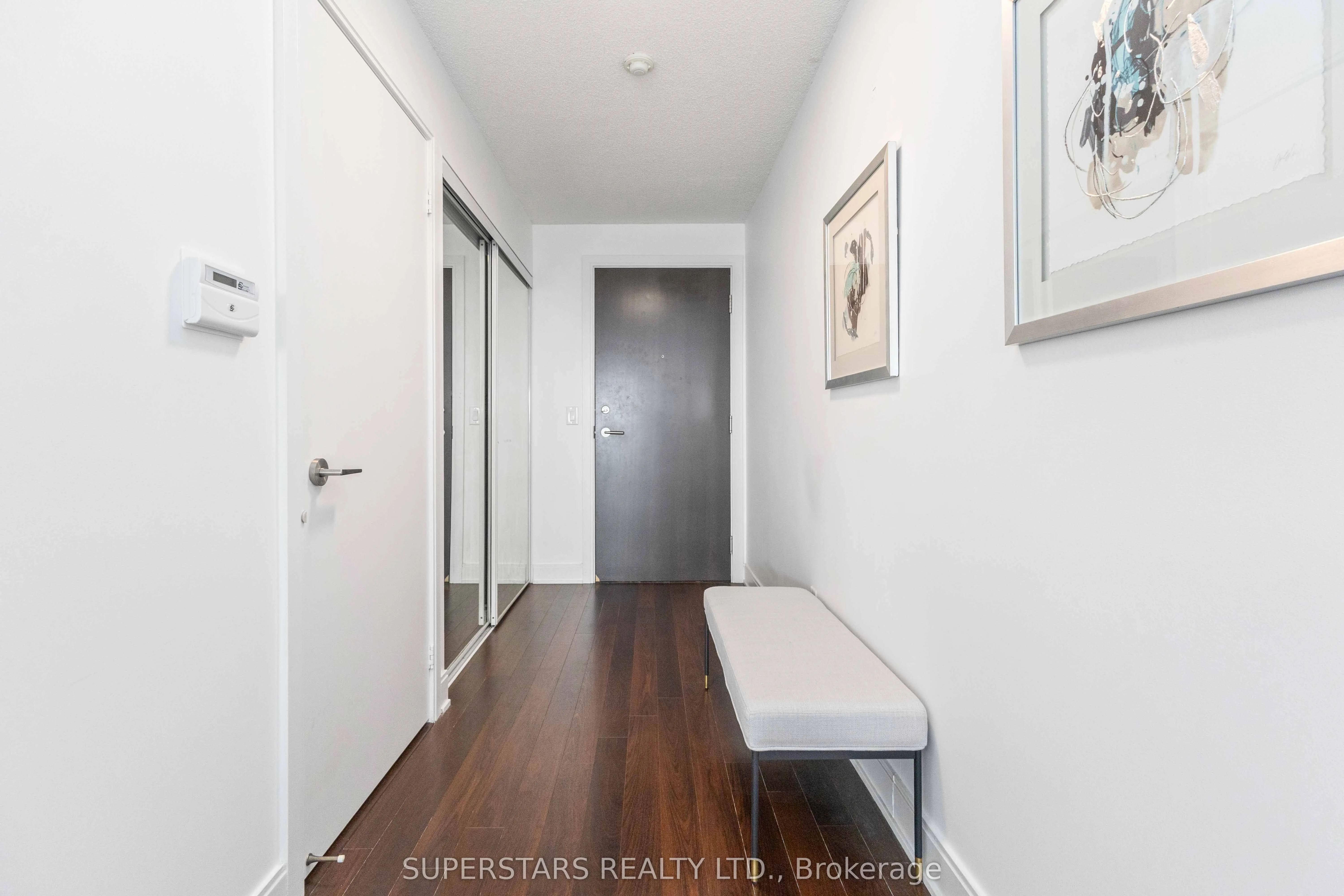 135 Village Green Square, #2726
