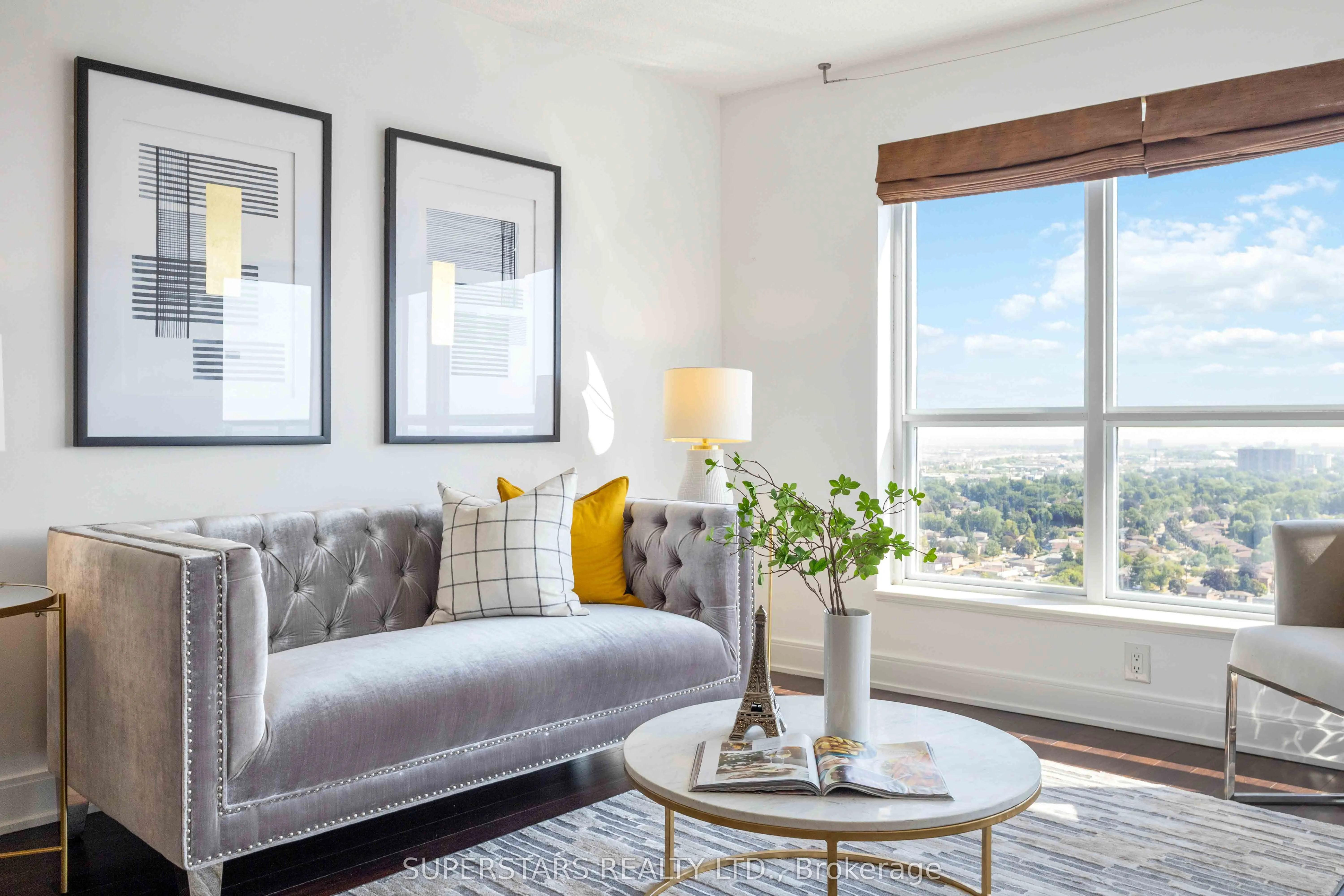 135 Village Green Square, #2726
