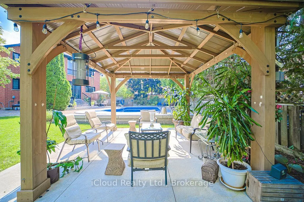 1109 Petunia Place