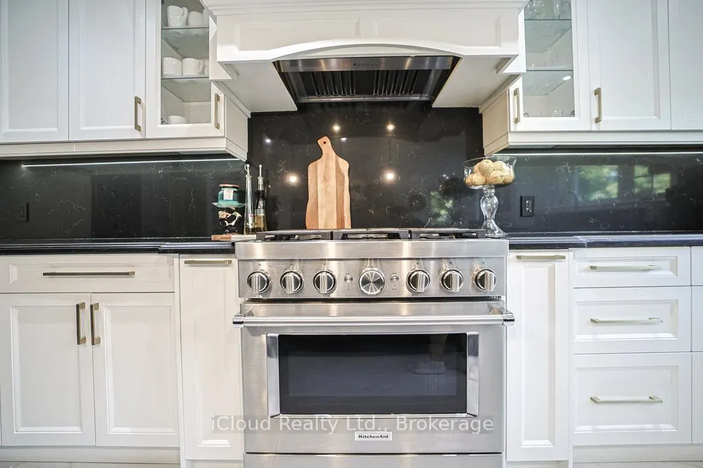 1109 Petunia Place