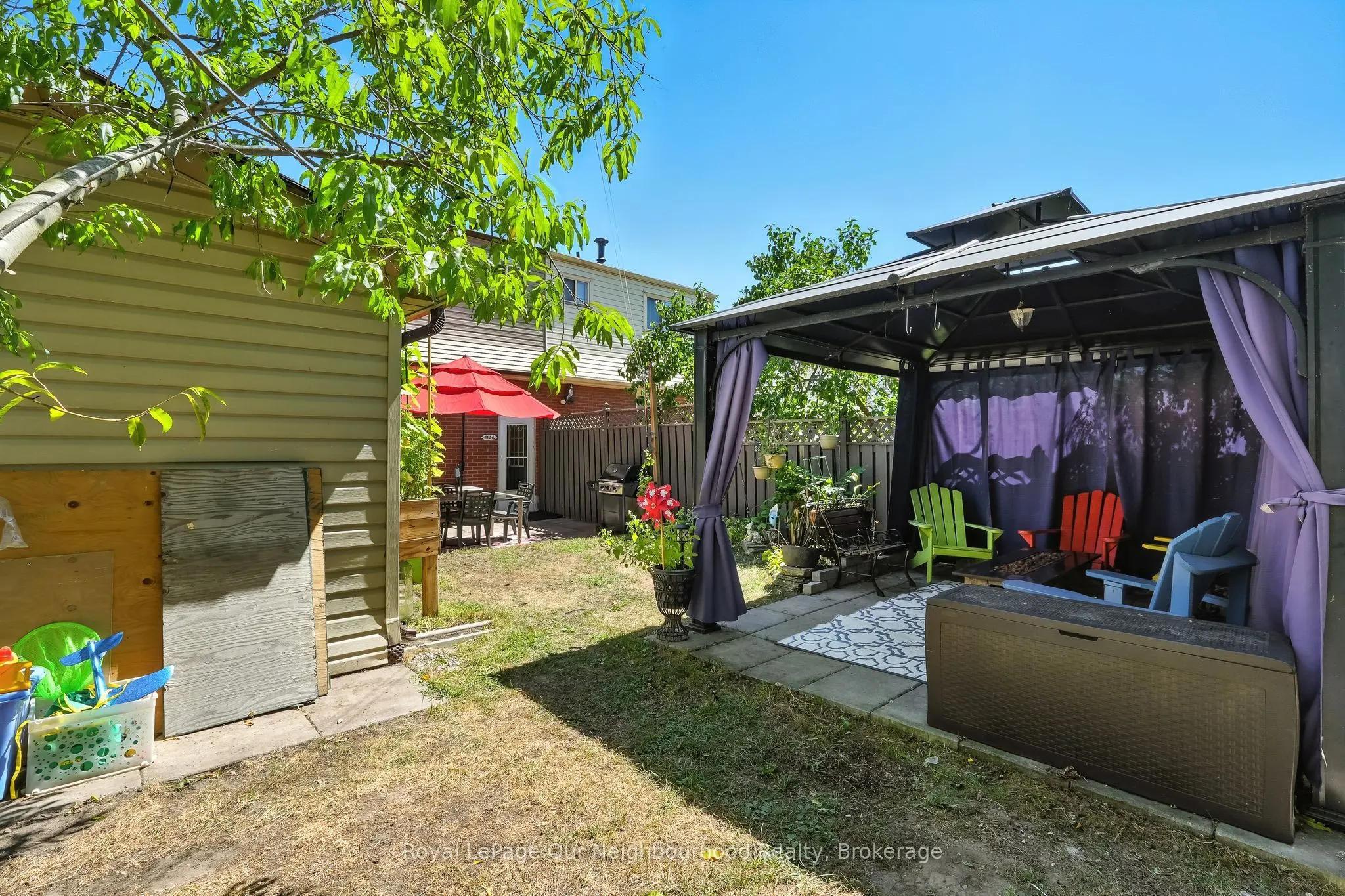 1156 Valley Court