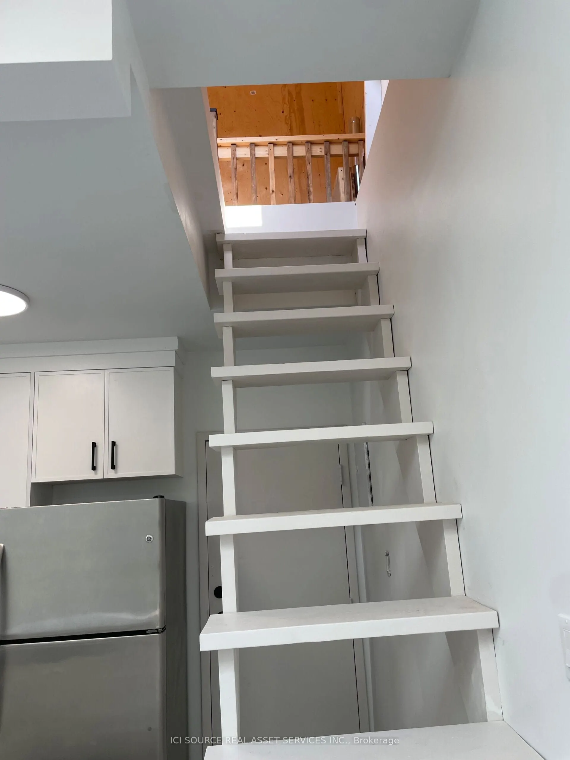 754 Queen Street E, #3