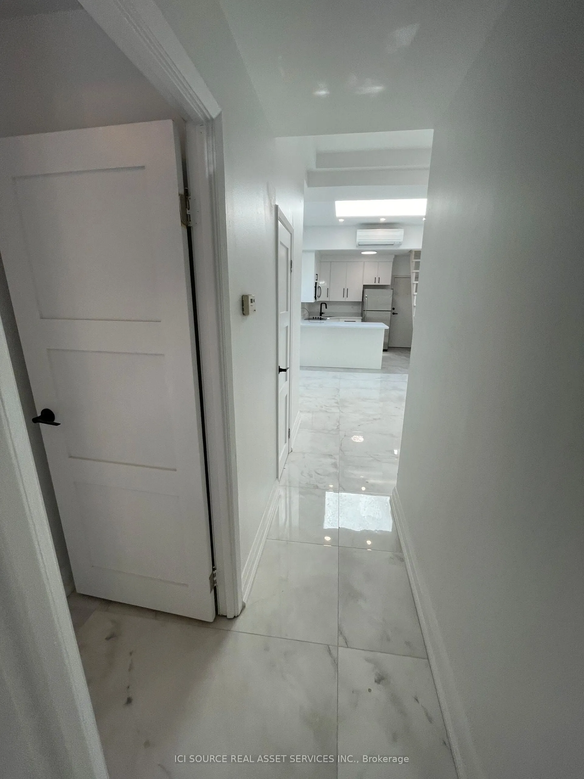 754 Queen Street E, #3