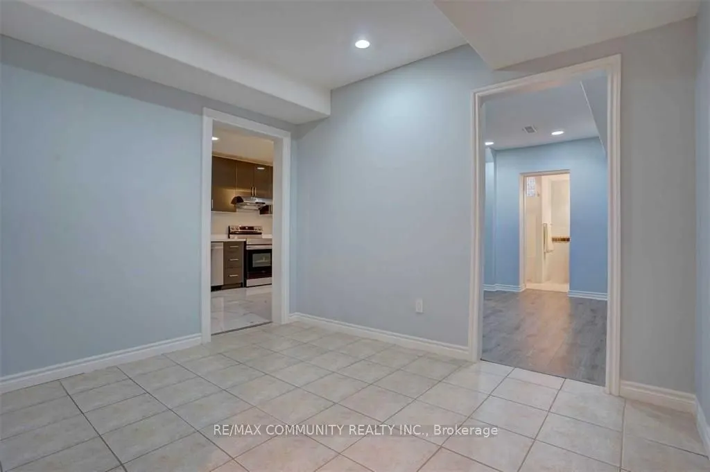 208 Twyn Rivers Drive, #Bsmt