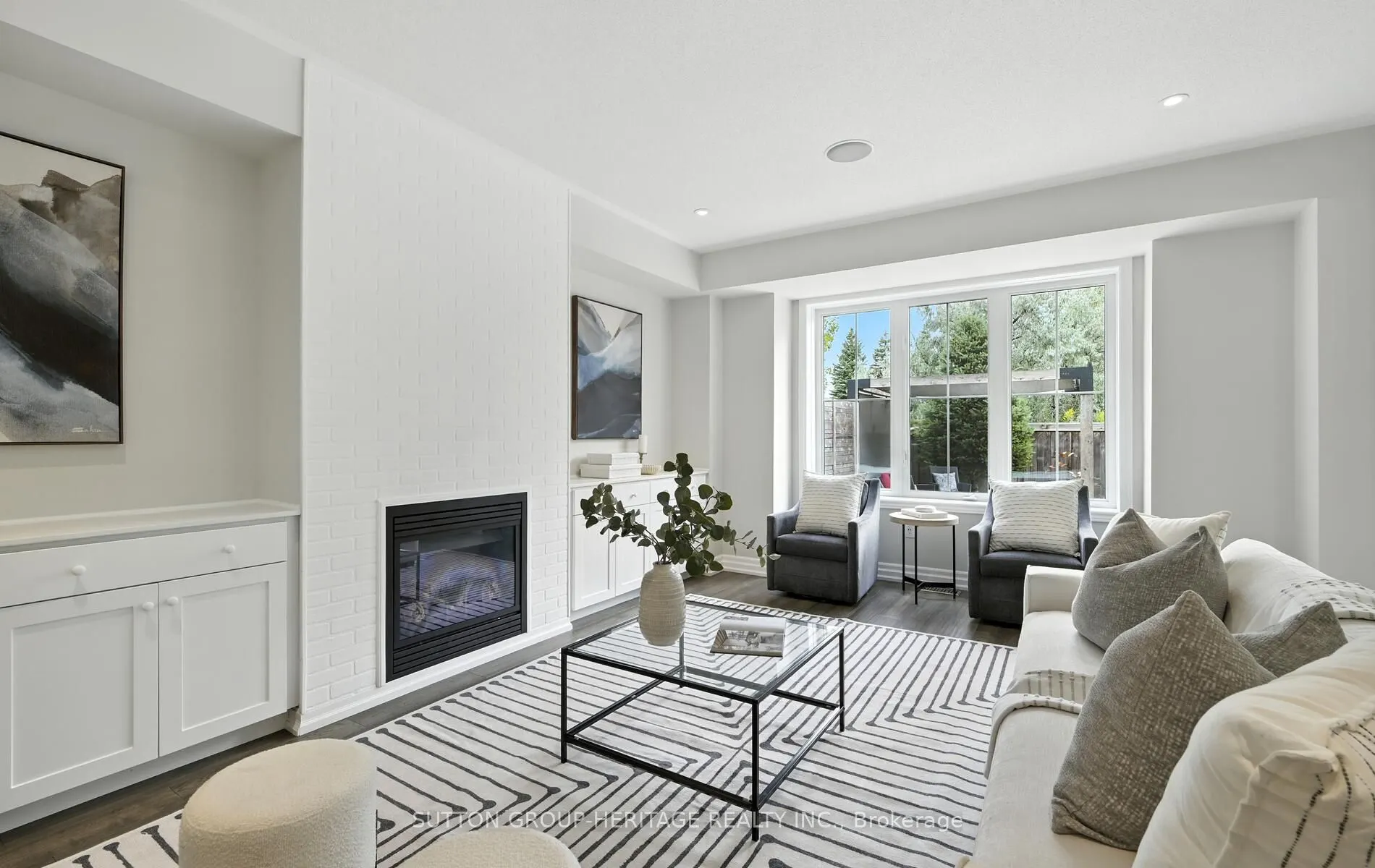 82 Vallance Way