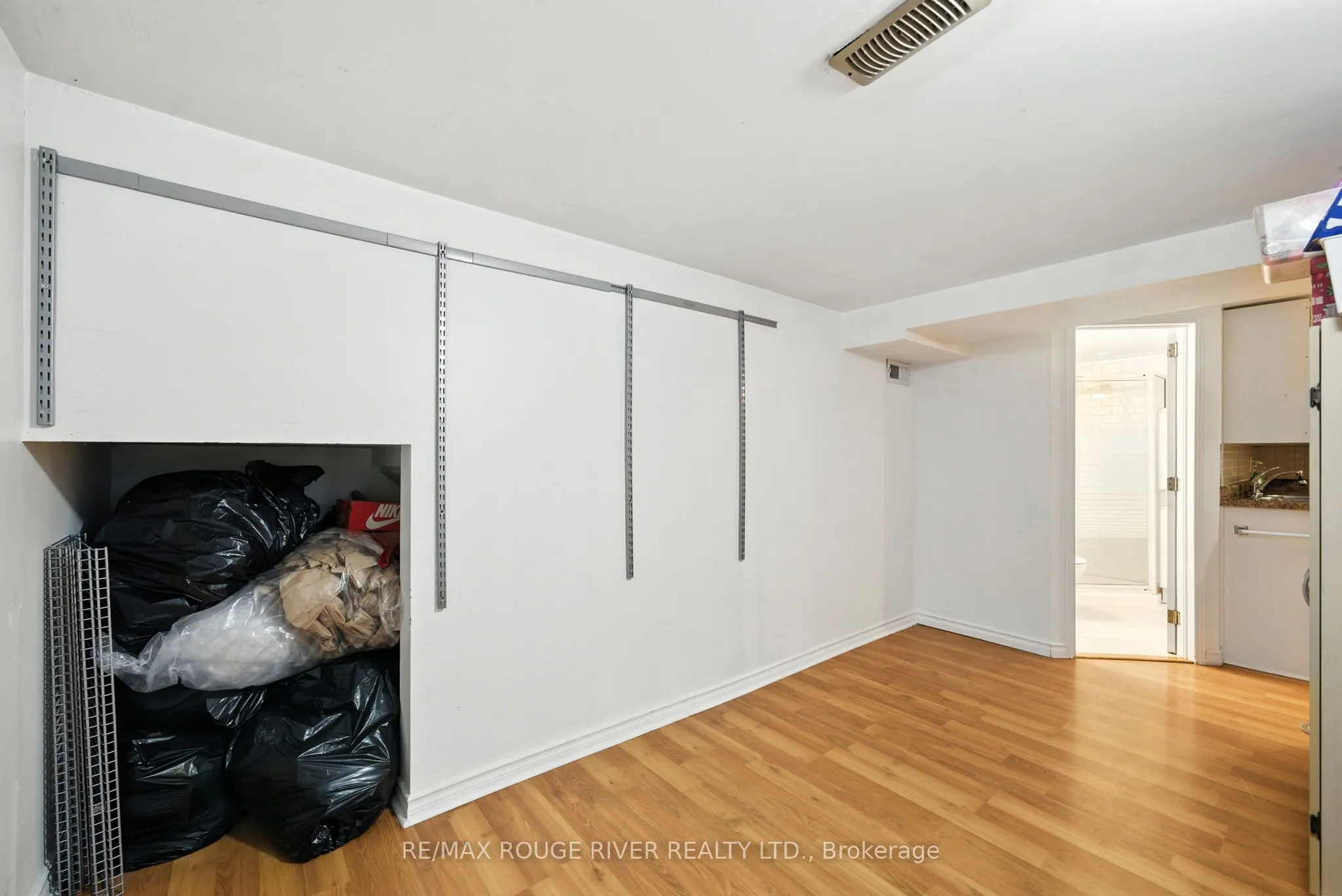51 Elfreda Boulevard