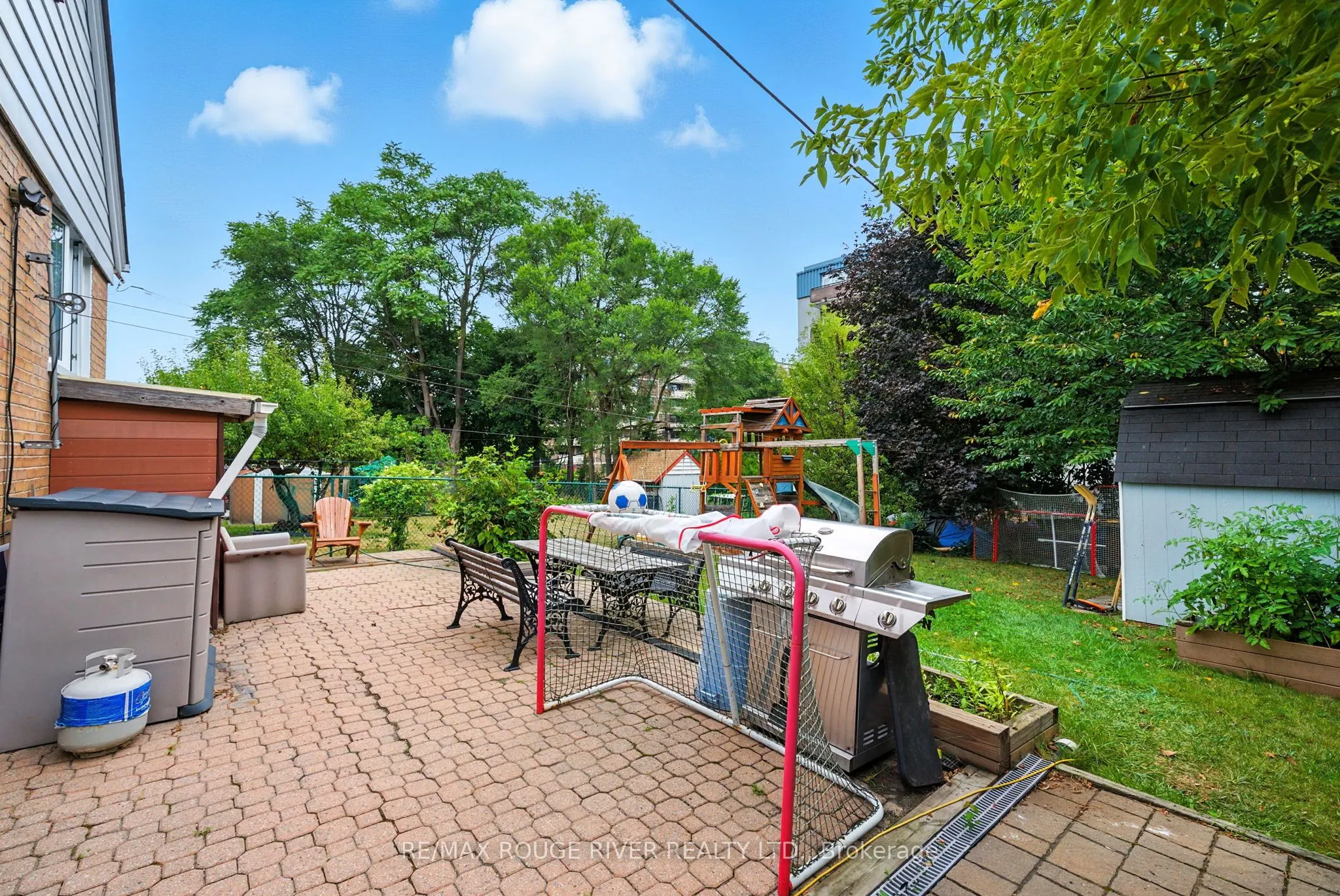 51 Elfreda Boulevard
