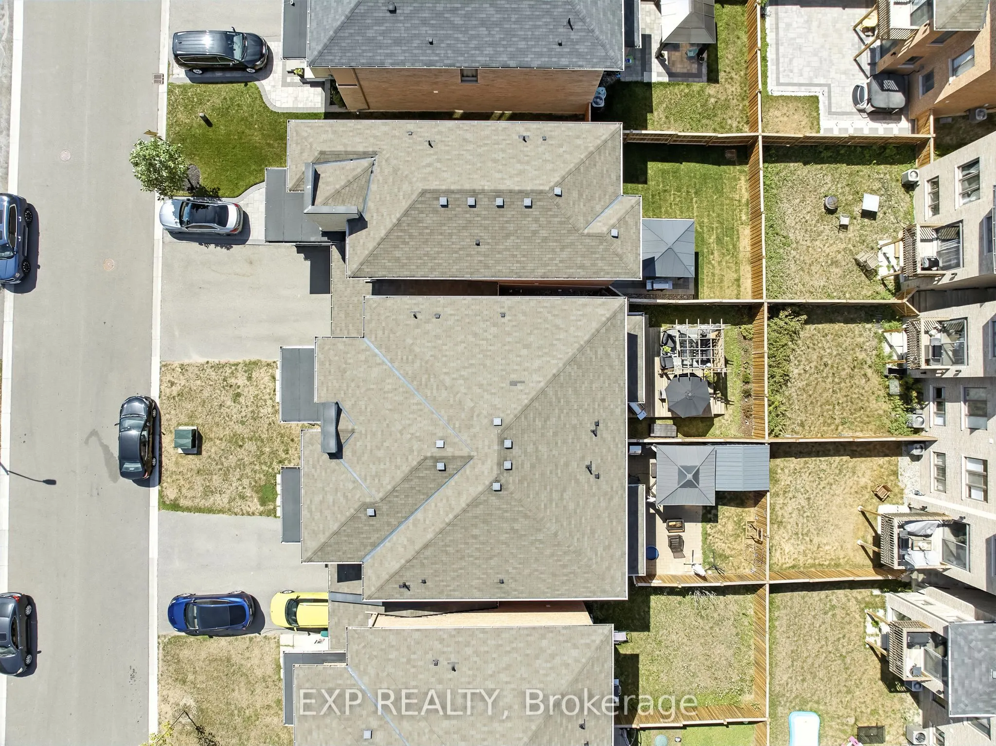 128 Vanier Street
