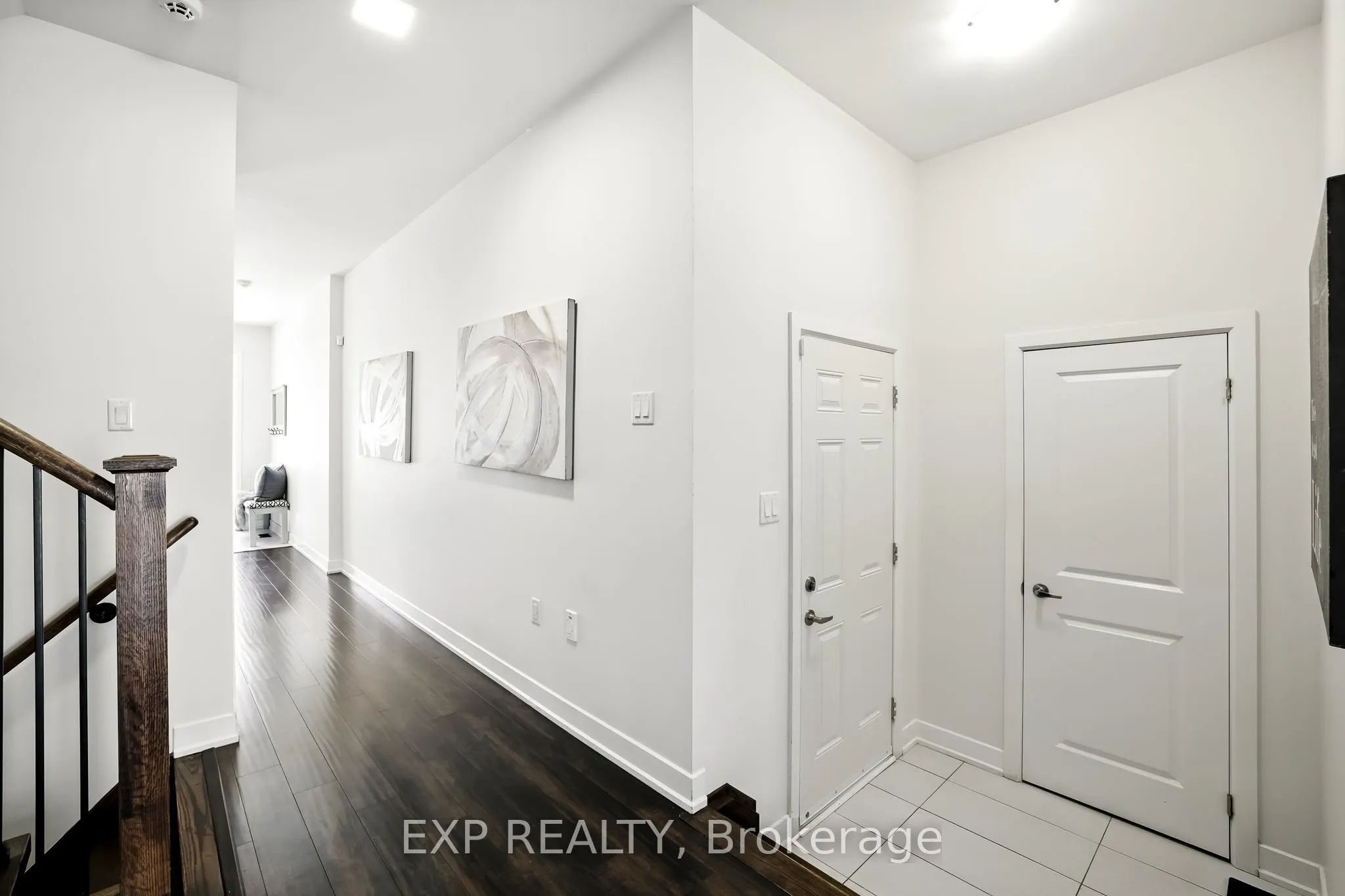 128 Vanier Street
