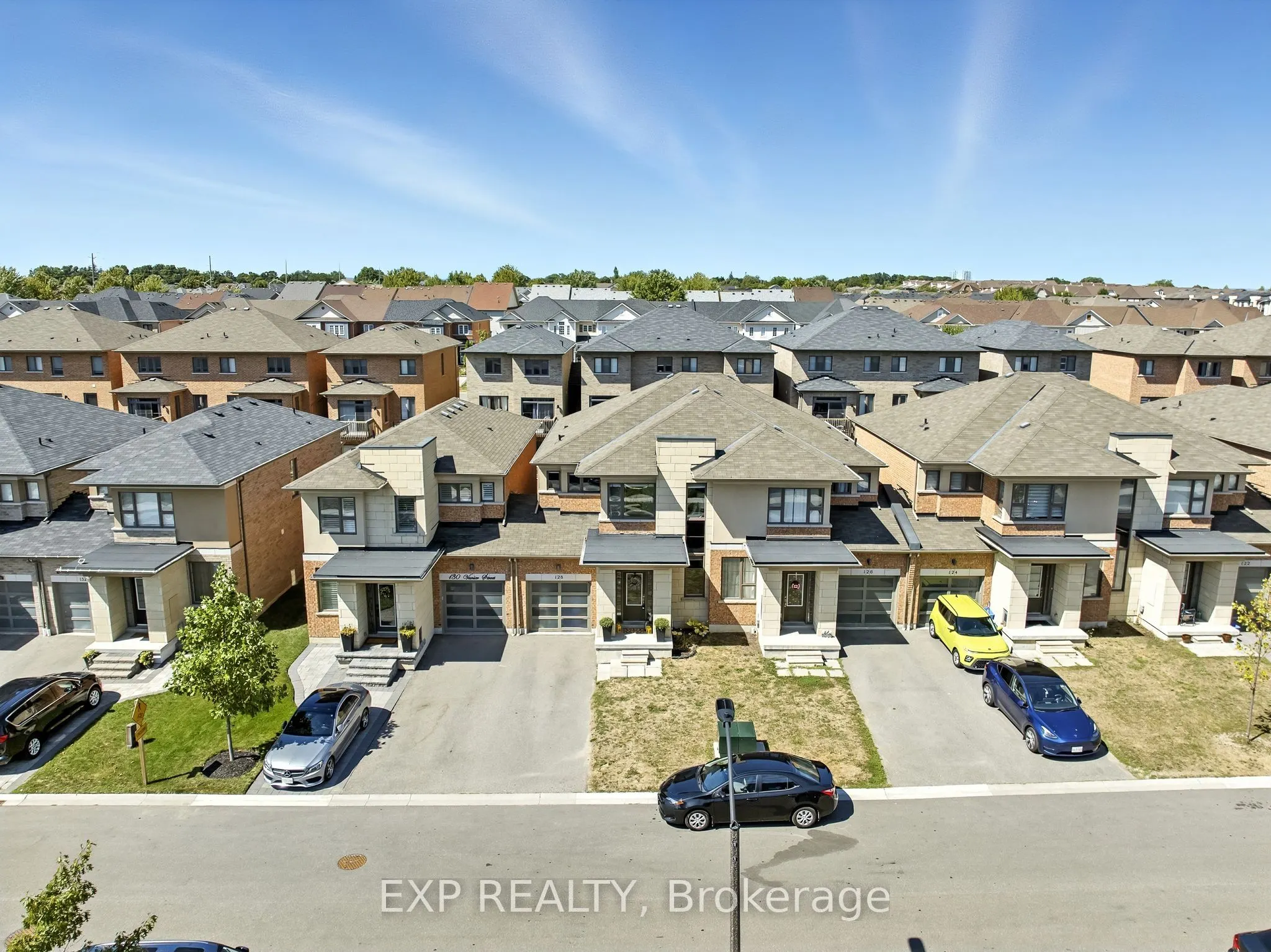 128 Vanier Street