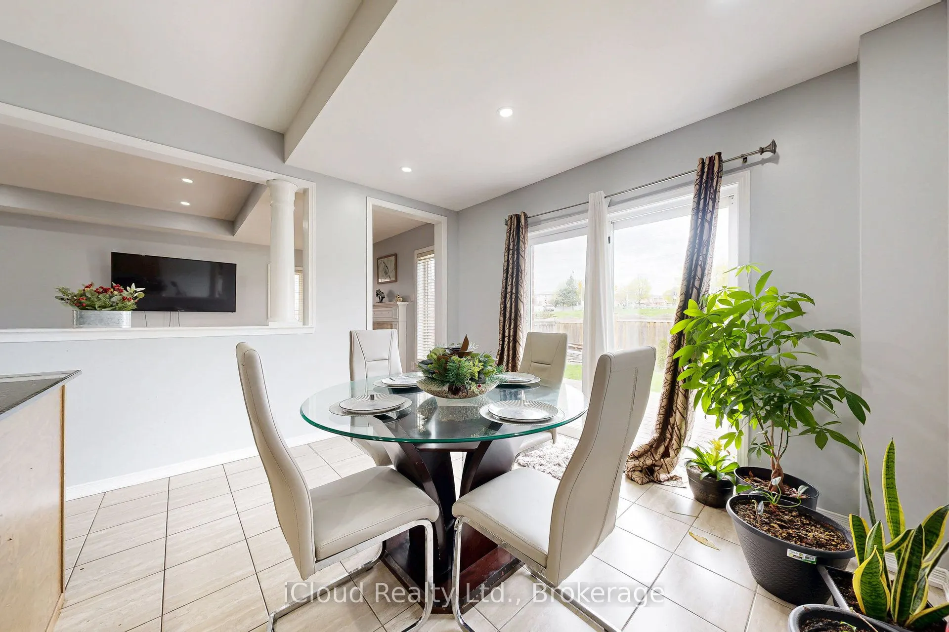 6 Mount Pleasant Avenue
