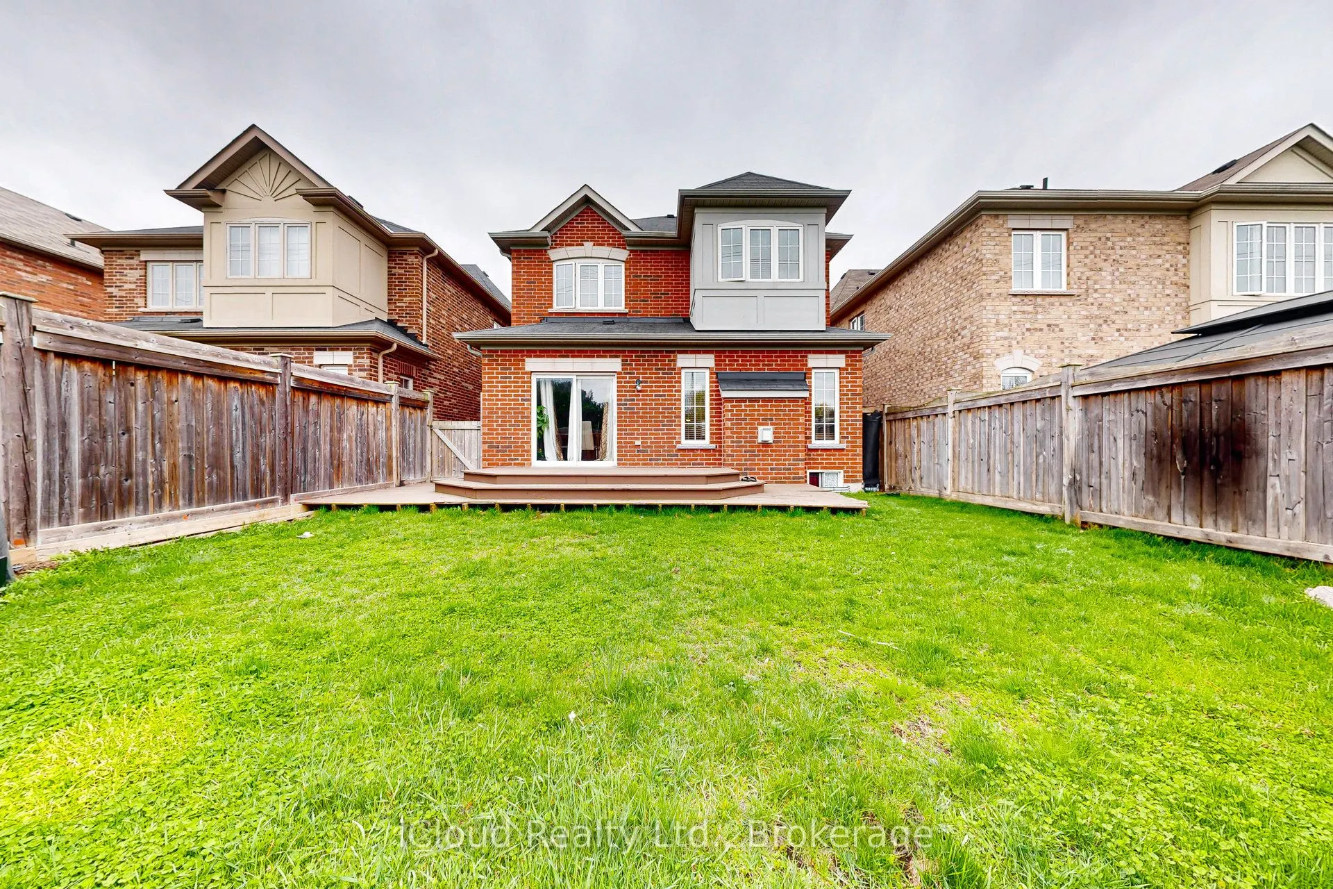 6 Mount Pleasant Avenue