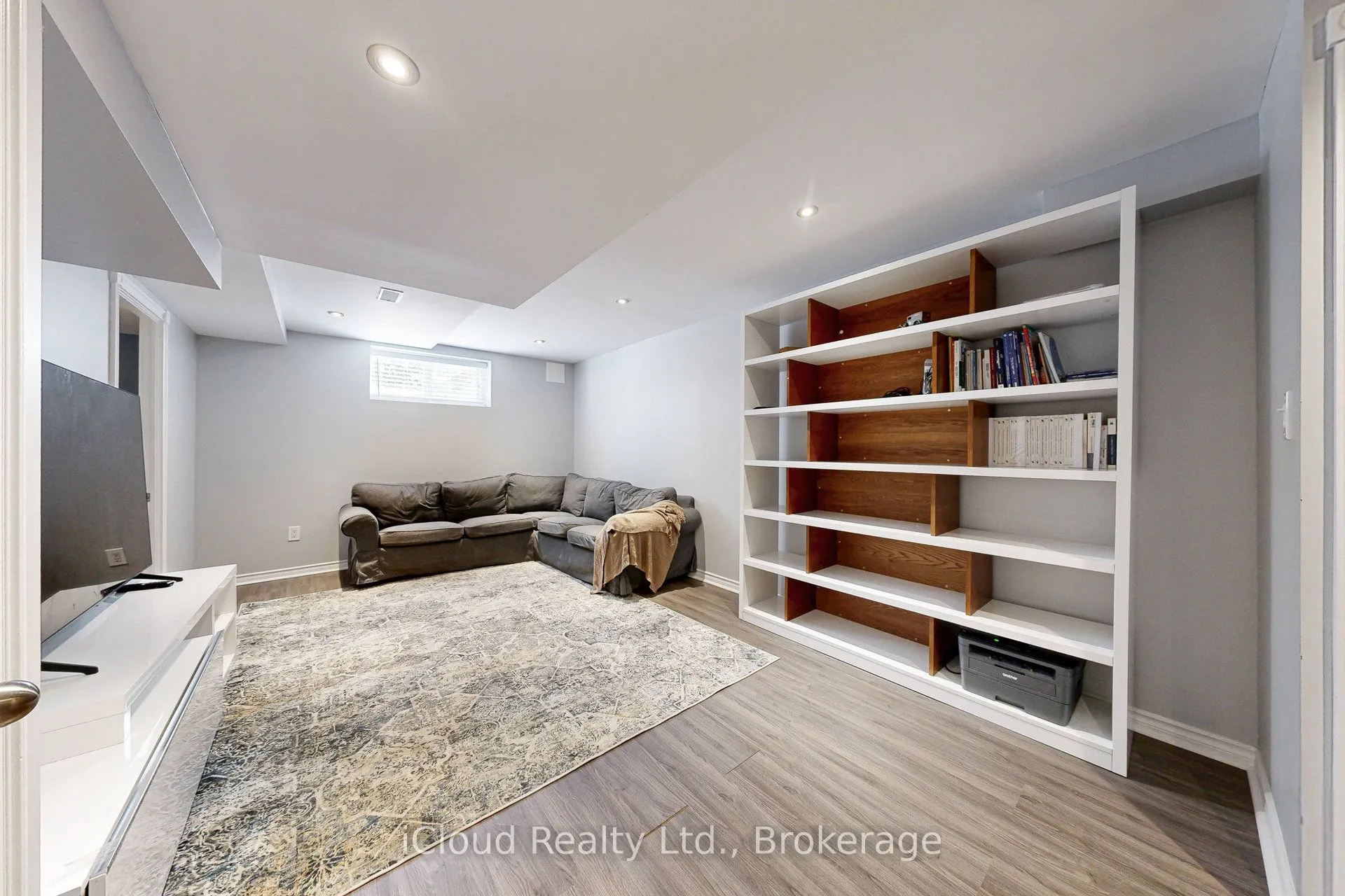 62 McMann Crescent