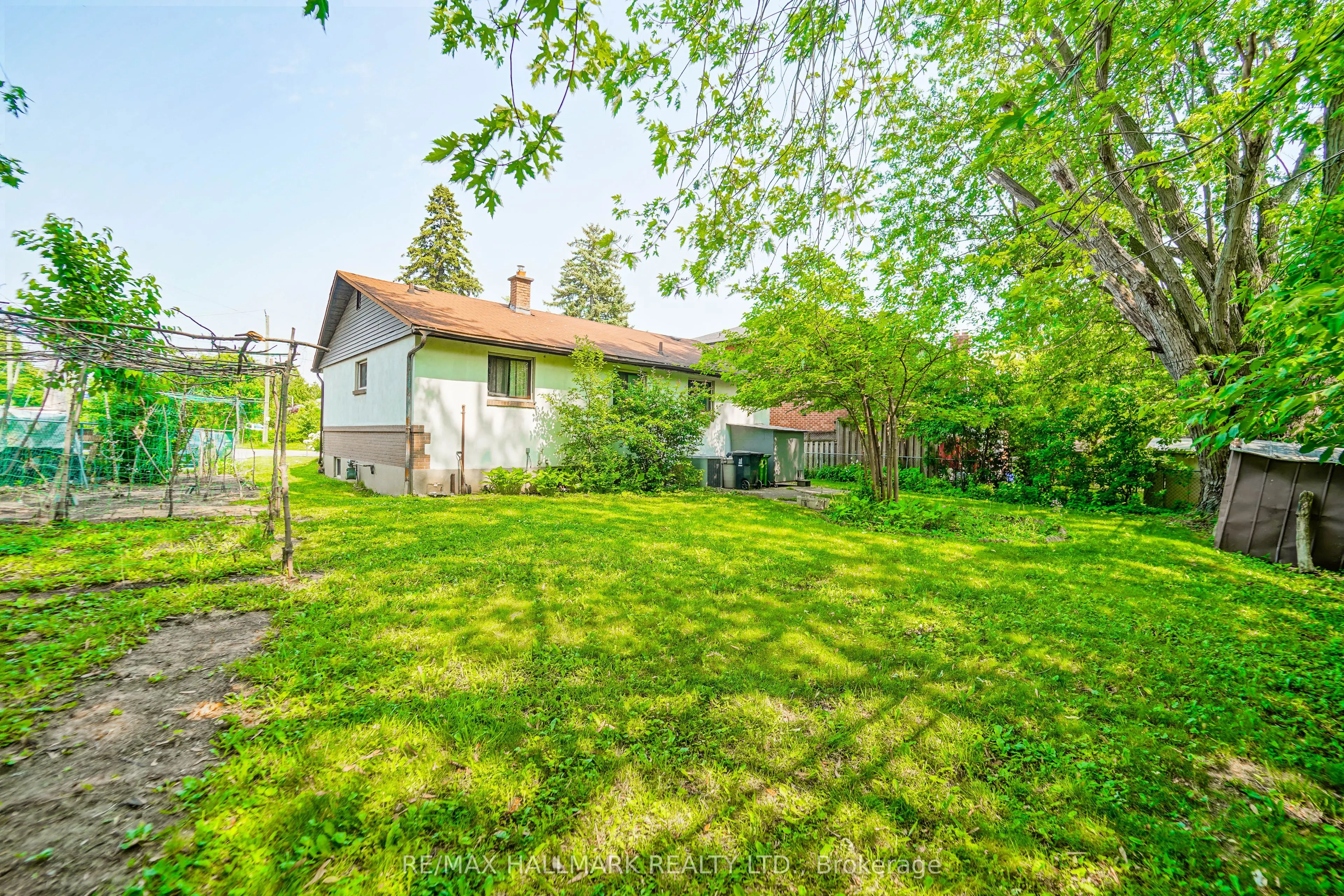 108 Castle Hill Drive