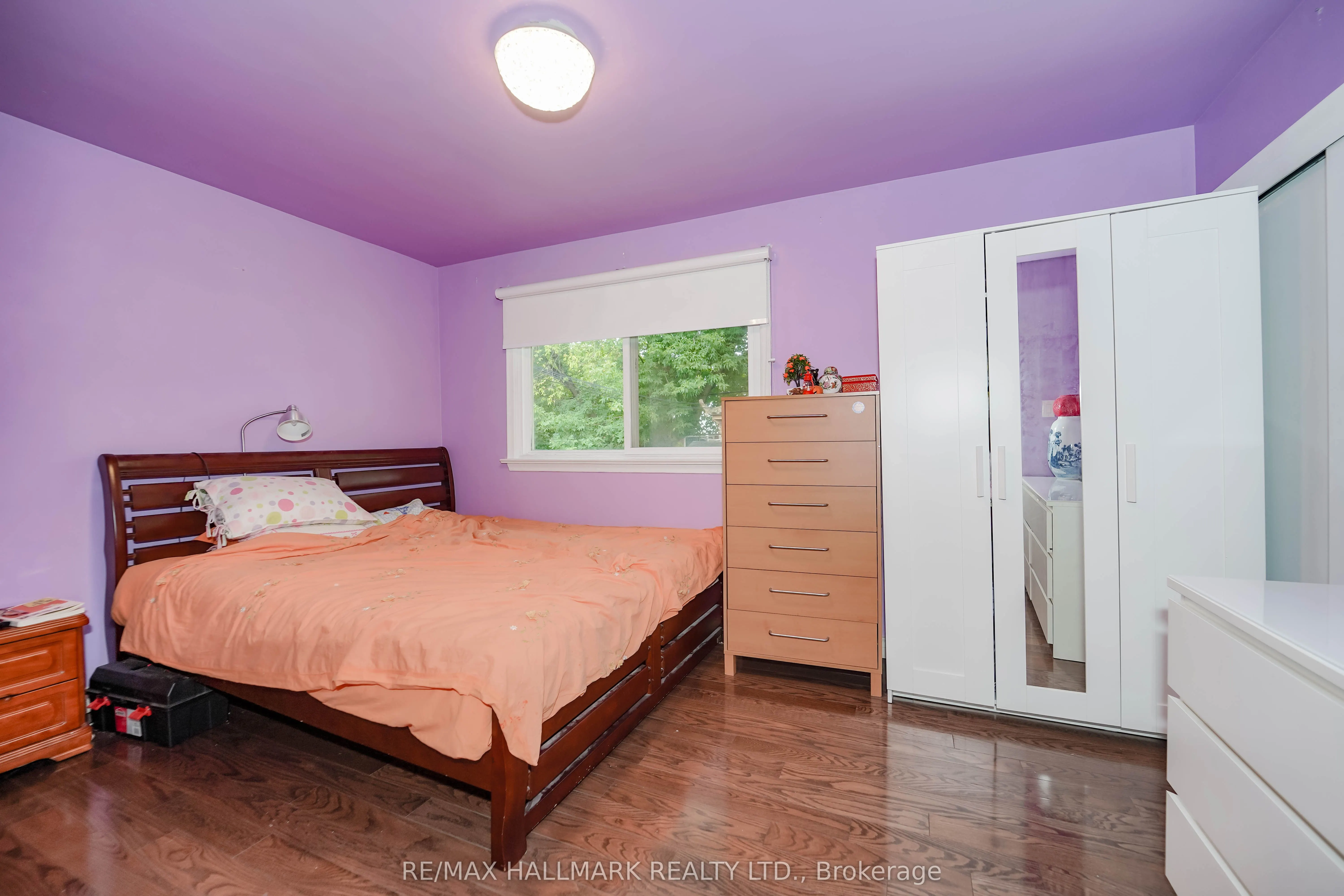 16 Araman Drive