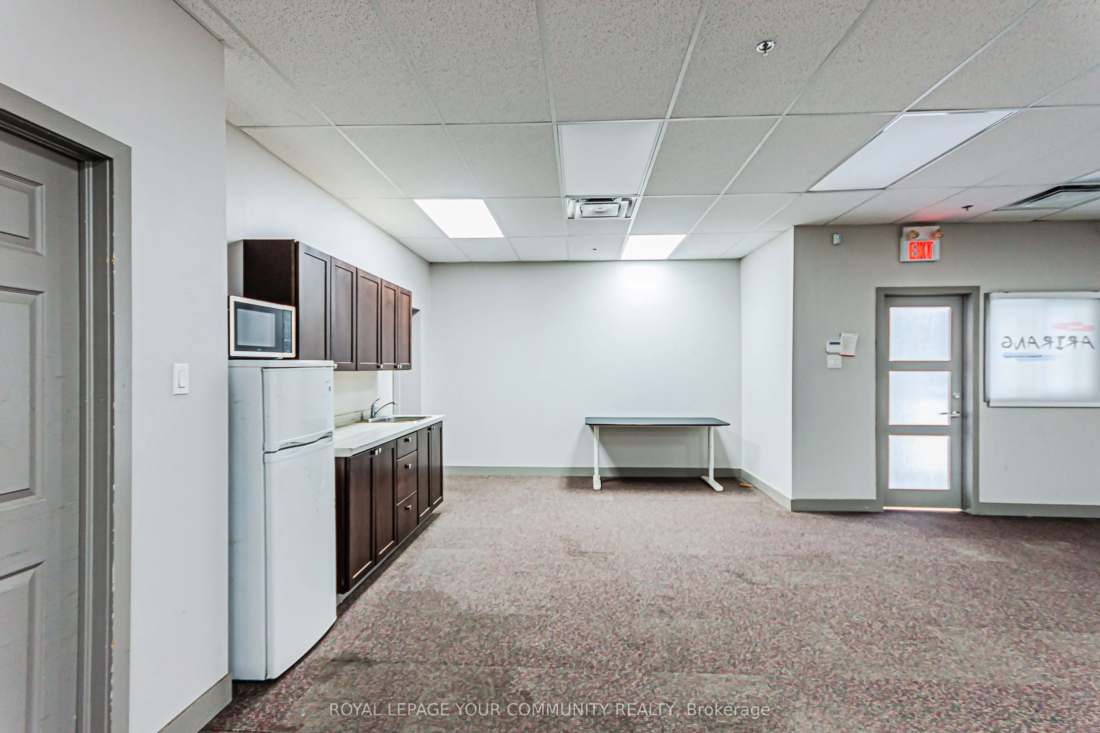 80 Midwest Road, #4