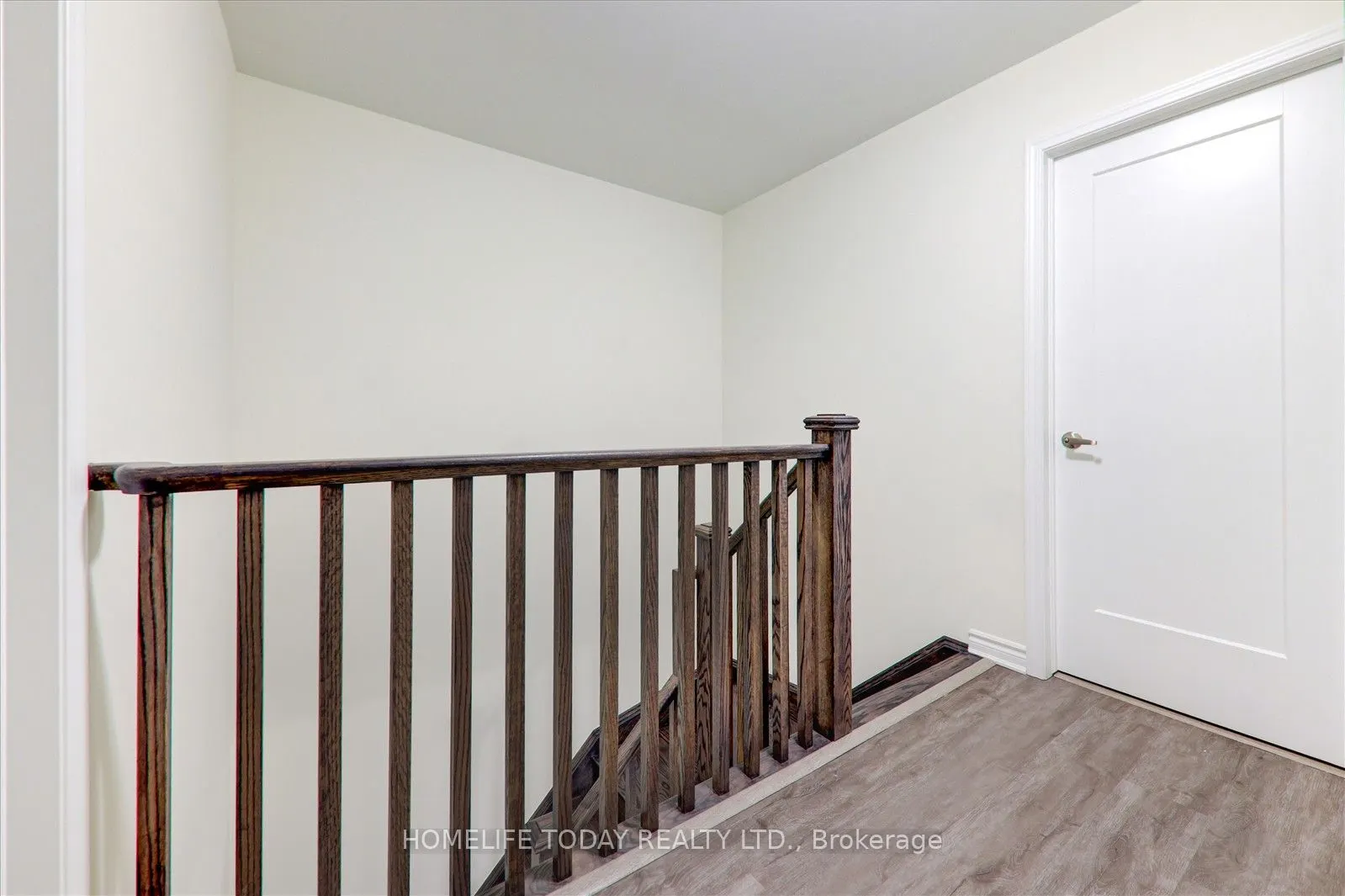 2787 Eglington Avenue, #321