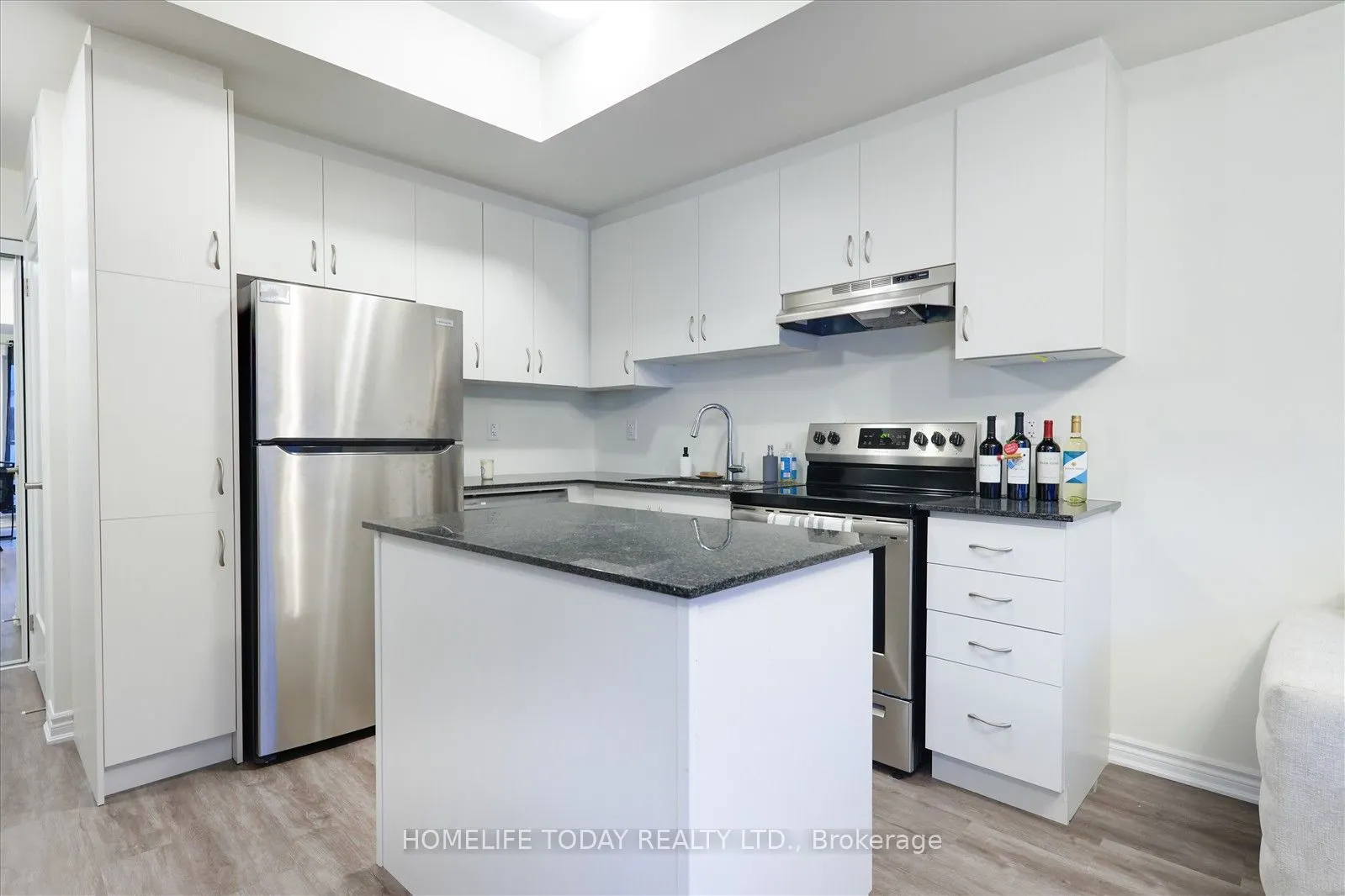 2787 Eglington Avenue, #321