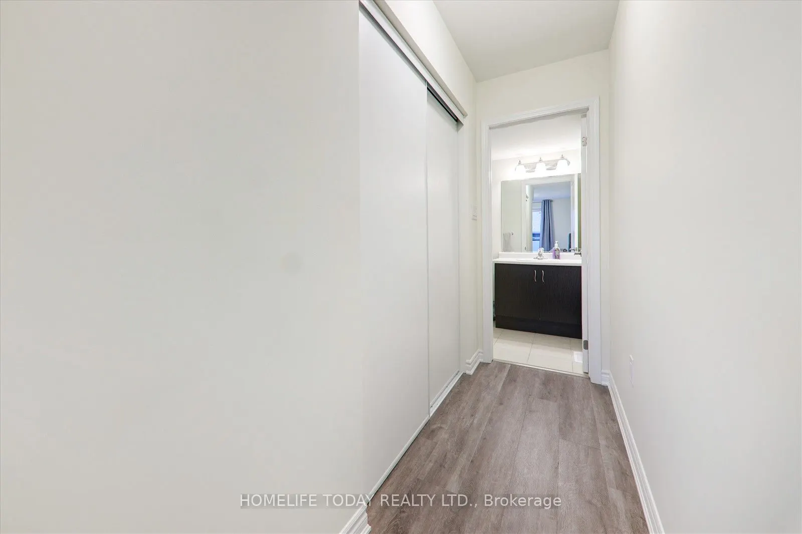 2787 Eglington Avenue, #321