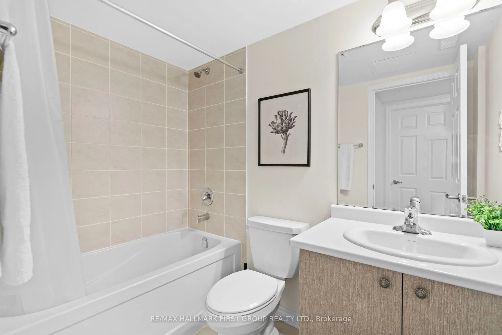 2791 Eglinton Avenue E, #522