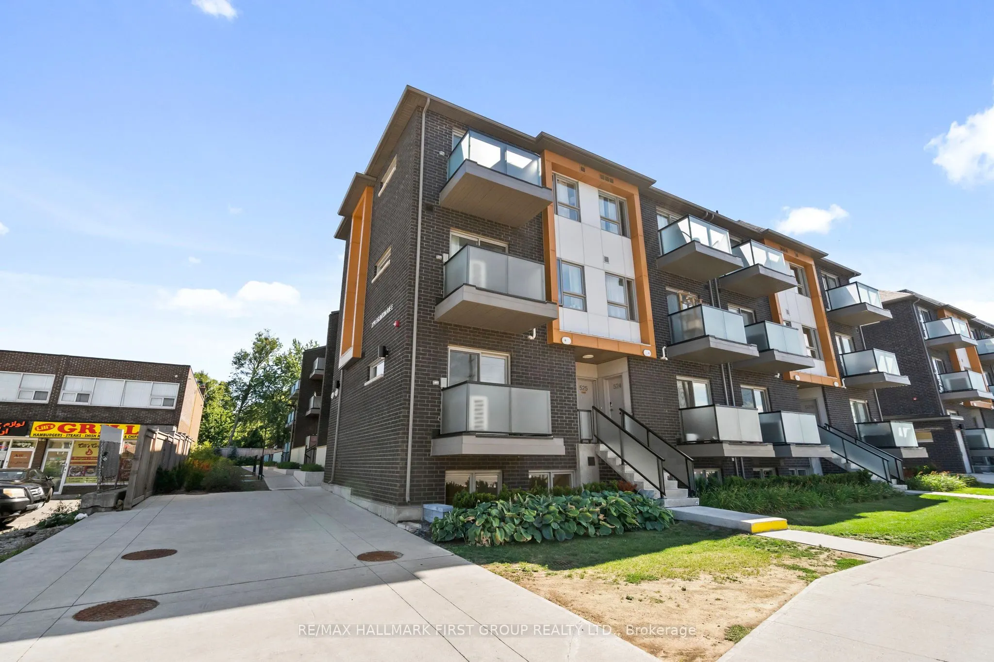 2791 Eglinton Avenue E, #522