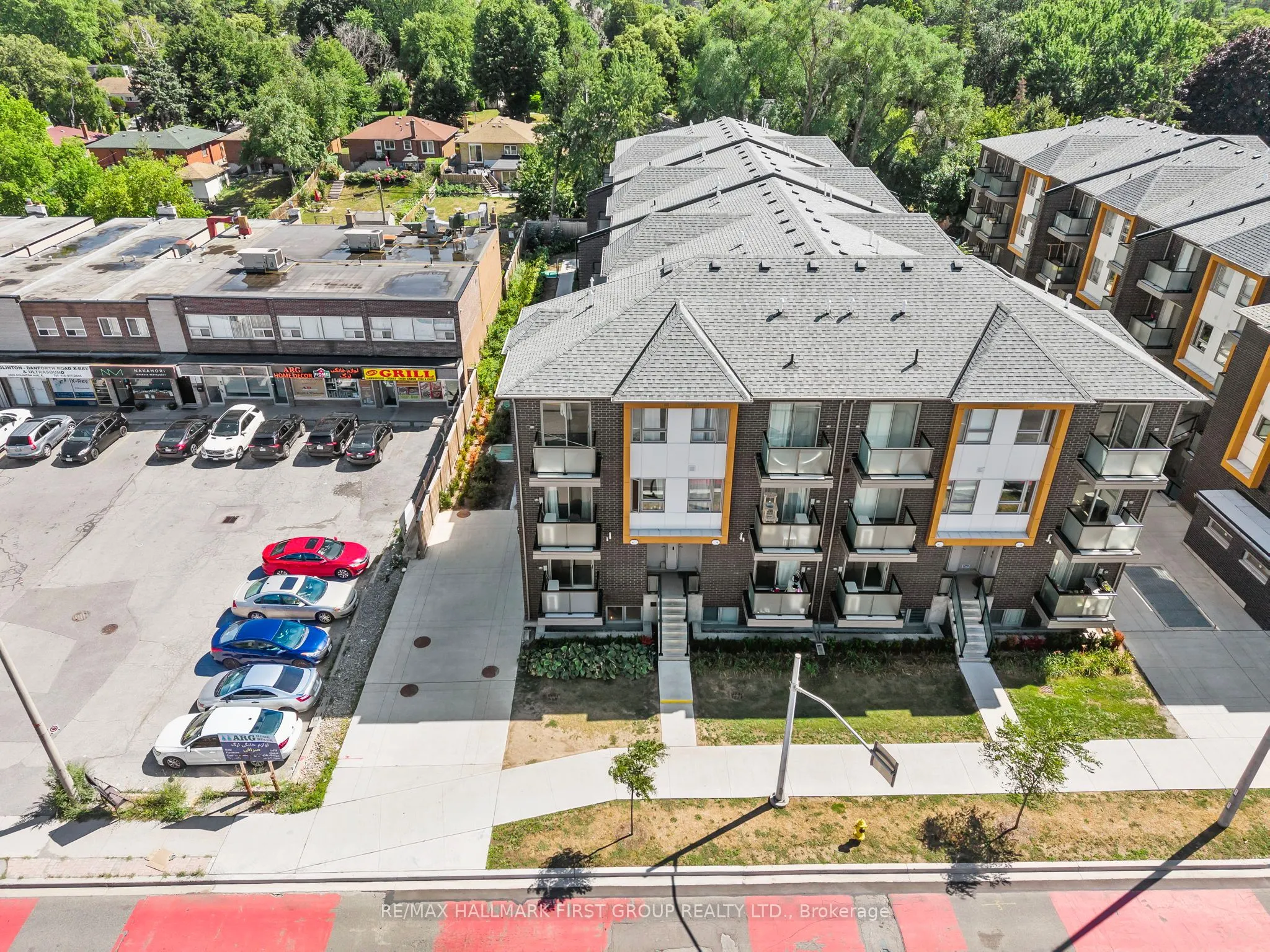 2791 Eglinton Avenue E, #522