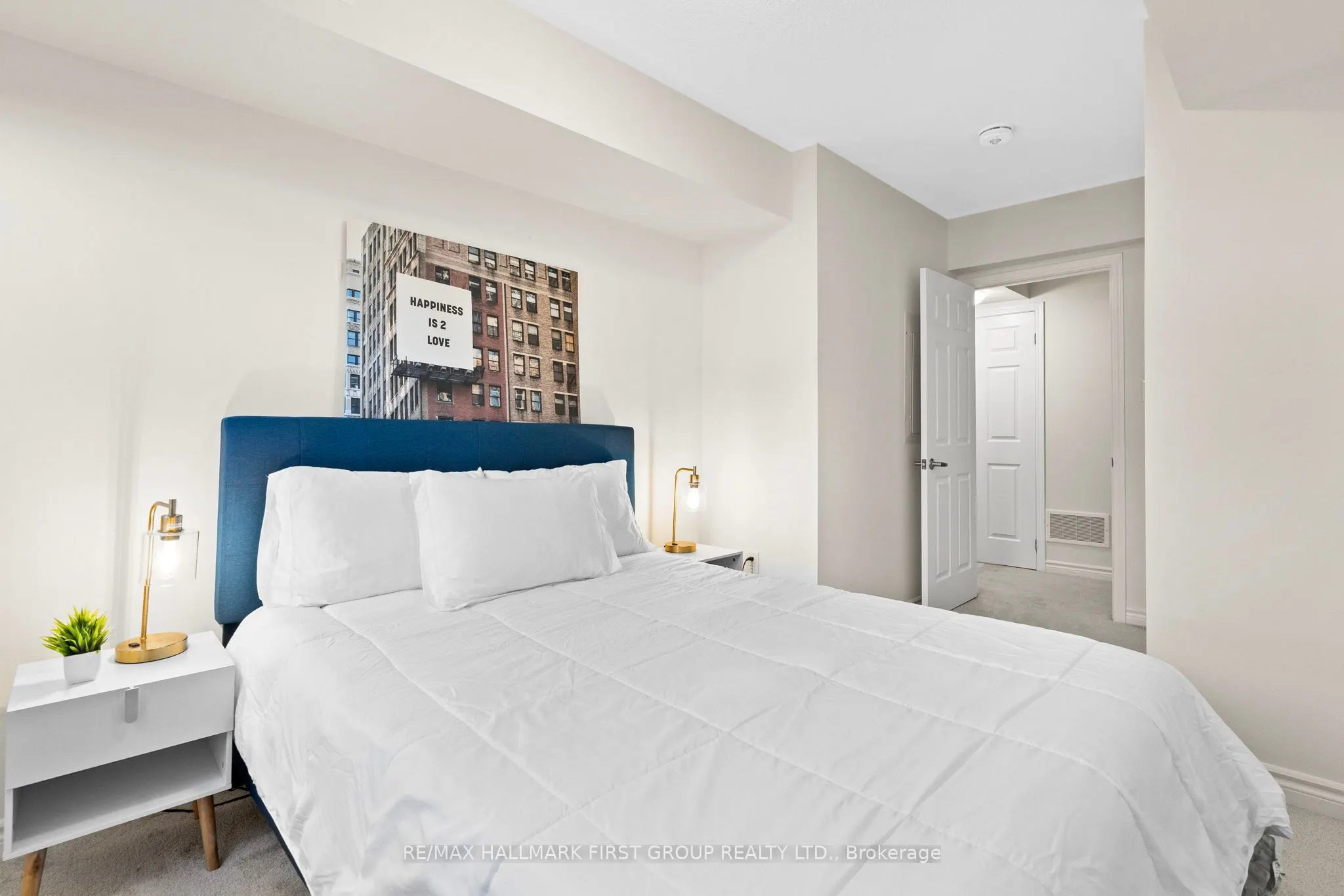 2791 Eglinton Avenue E, #522