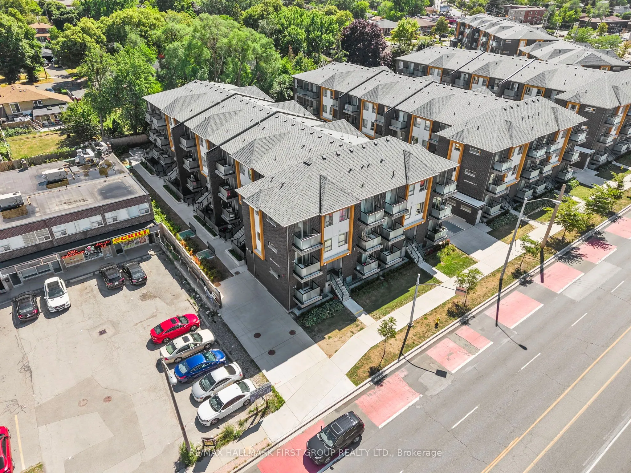 2791 Eglinton Avenue E, #522