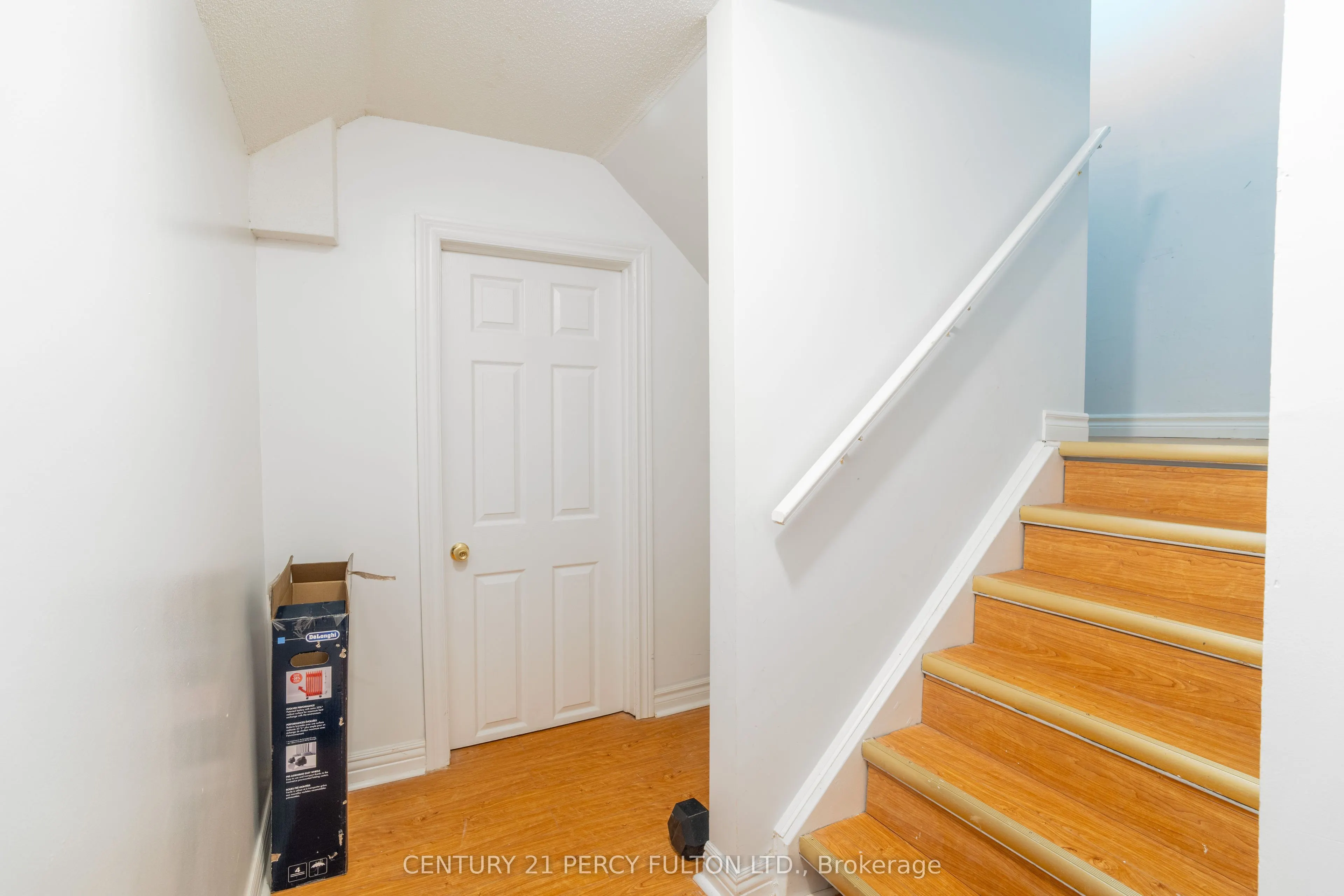 21 Telford Street