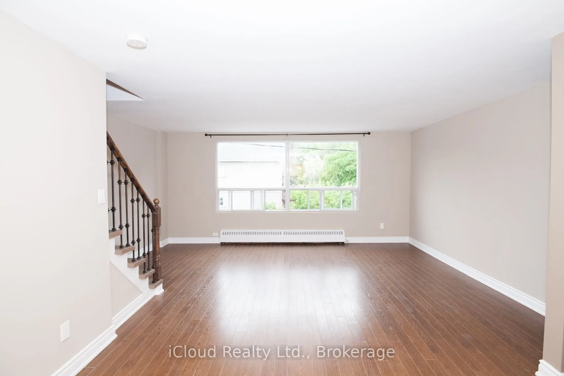 920 Pape Avenue, #UPPER - B