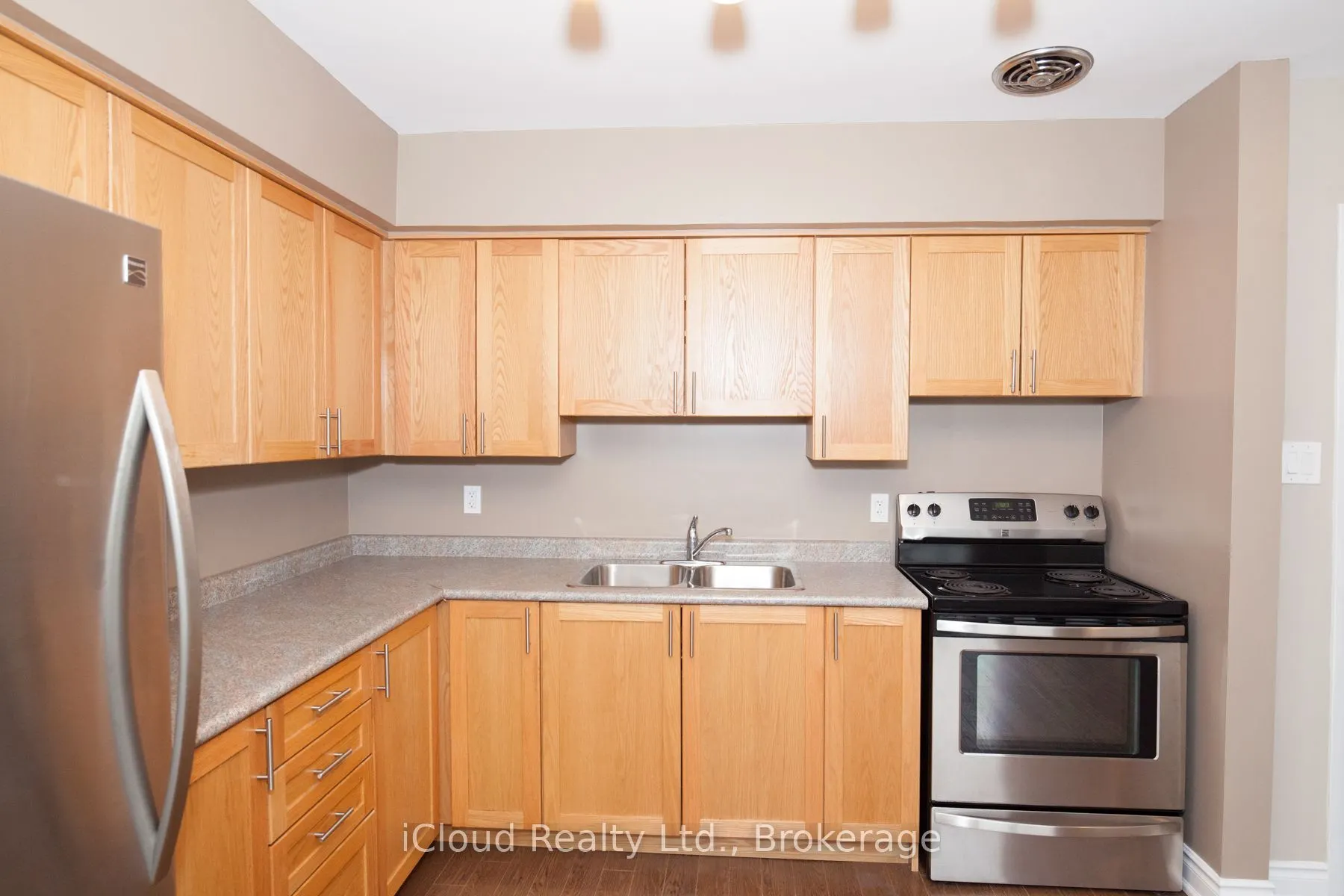 920 Pape Avenue, #UPPER - B