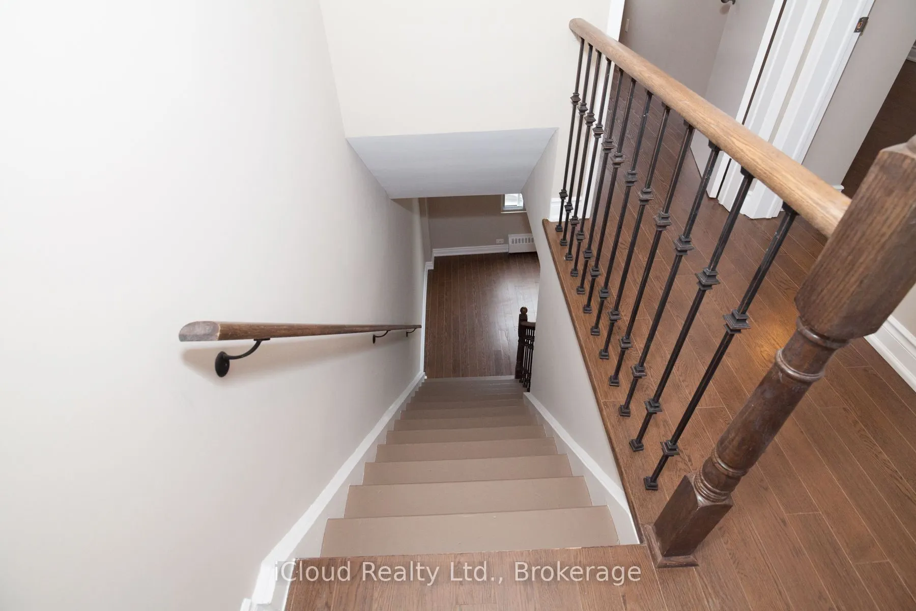 920 Pape Avenue, #UPPER - B
