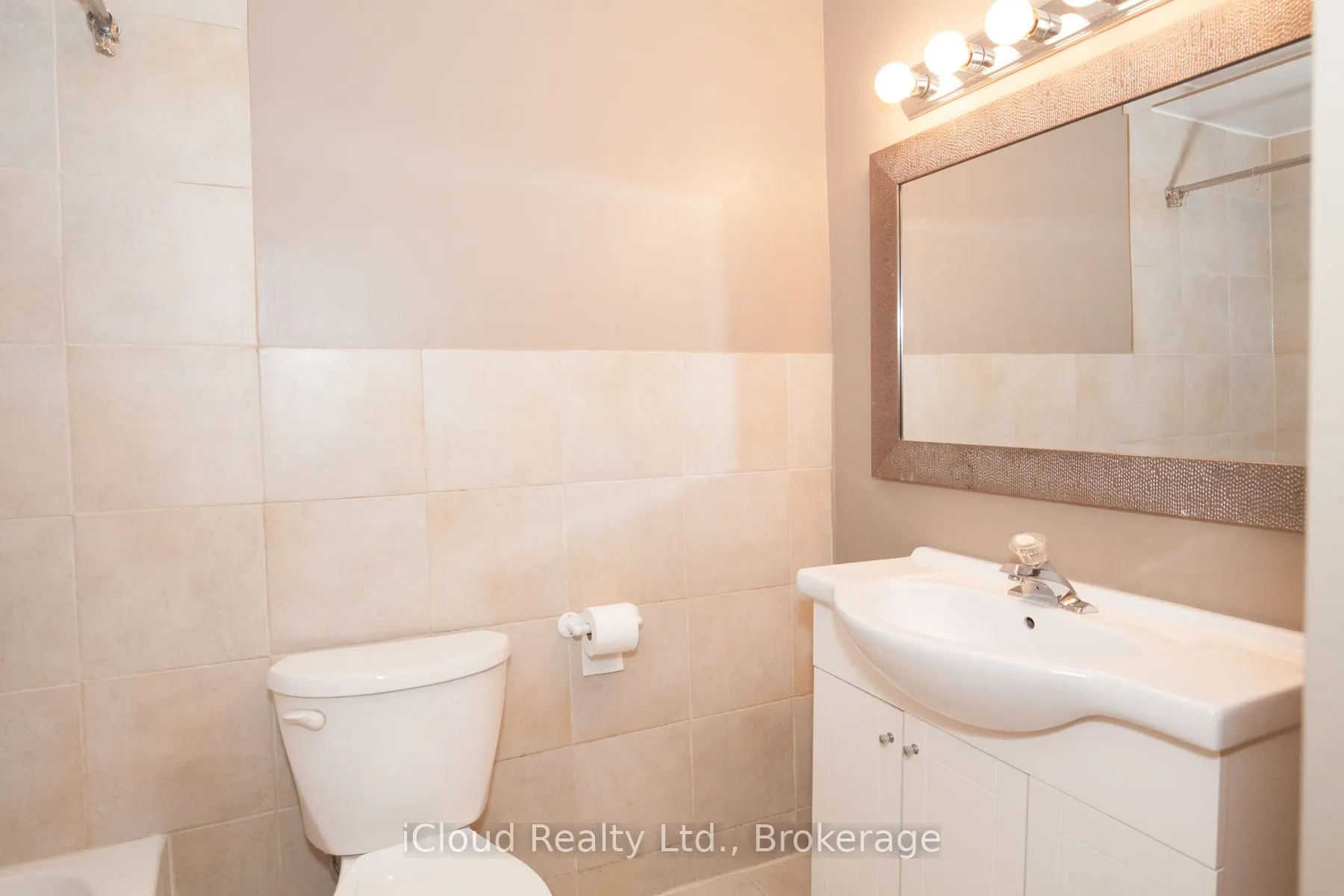 920 Pape Avenue, #UPPER - B