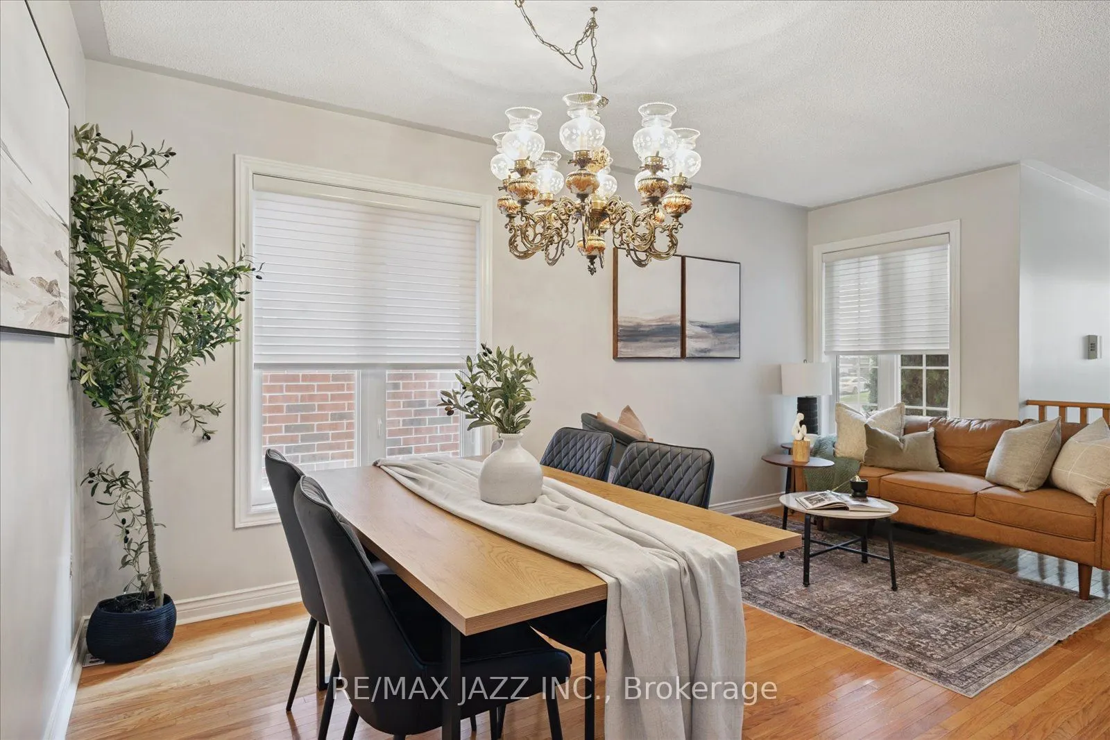 12 Lacroix Court