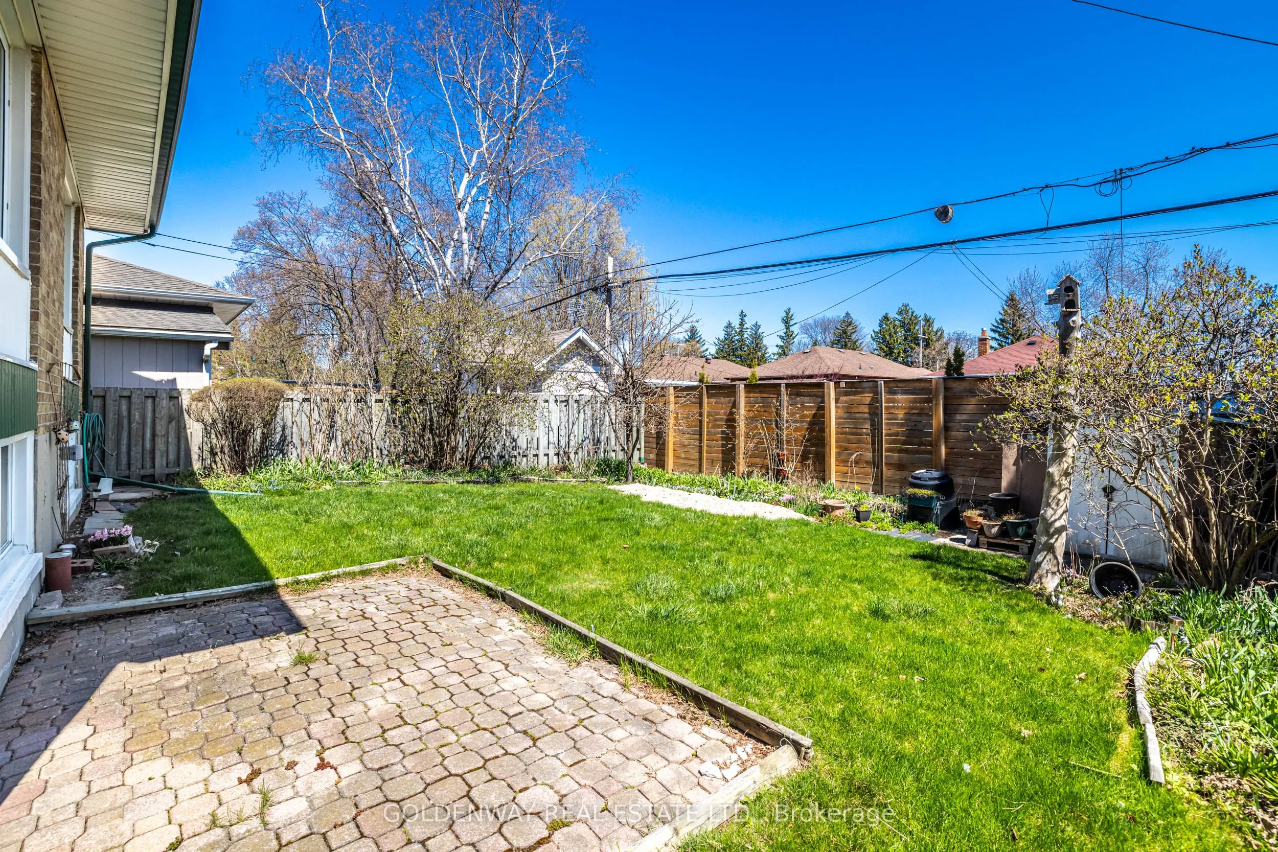 30 Mendip Crescent, #Lower