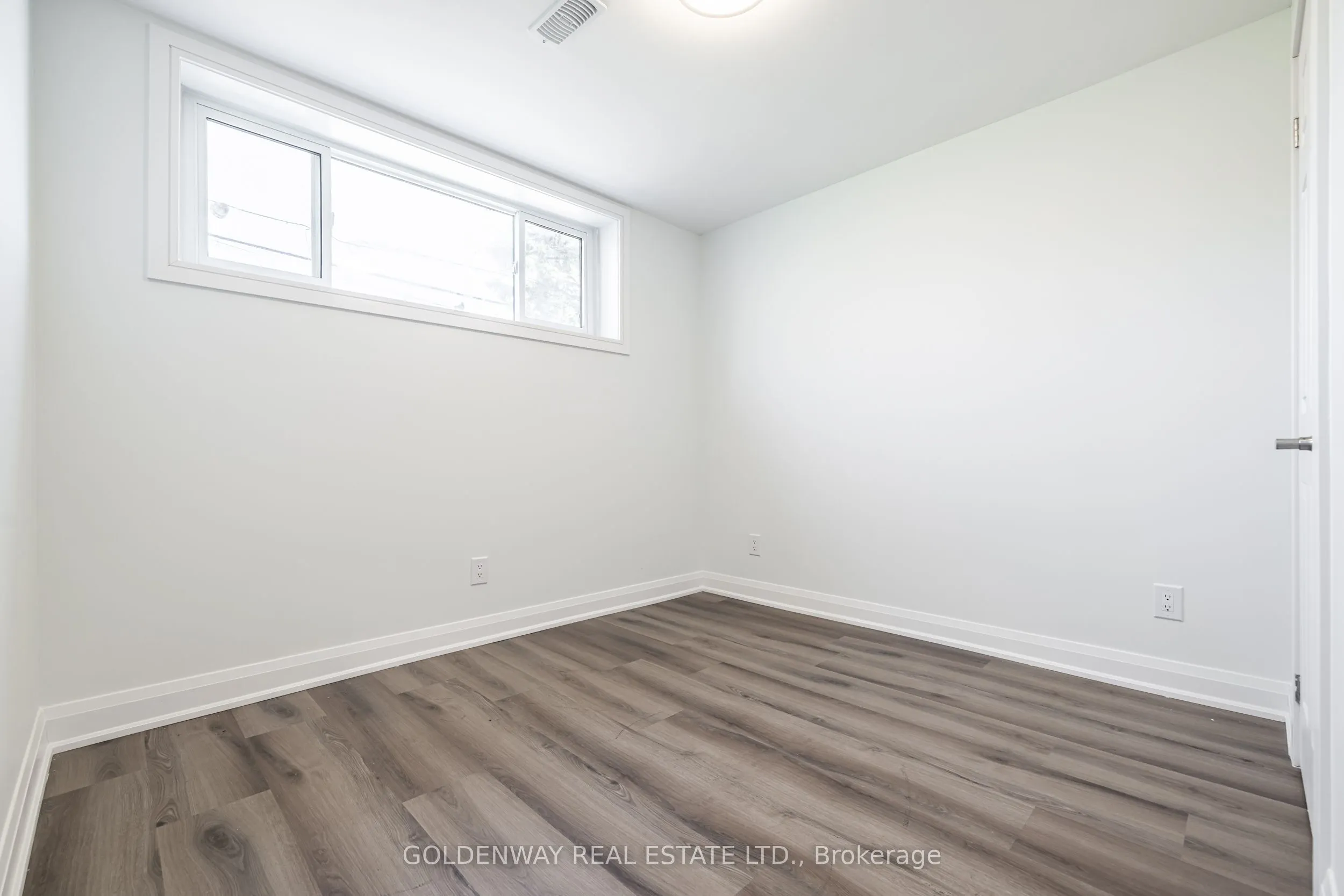 30 Mendip Crescent, #Lower